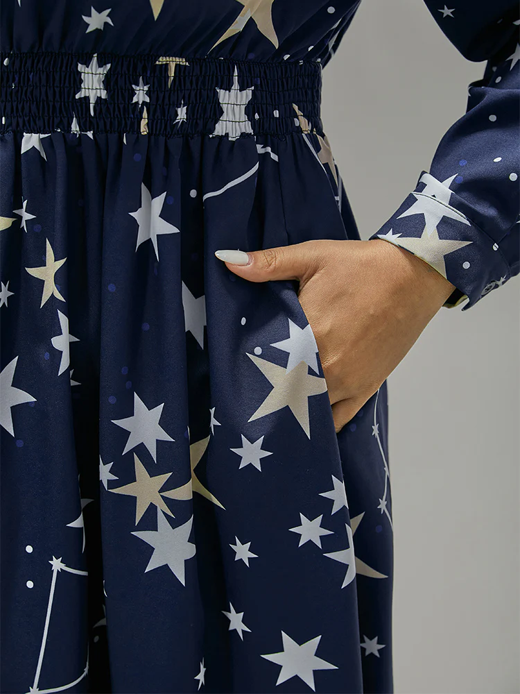 Star Geometric Shirred Pocket Dress - Image 9
