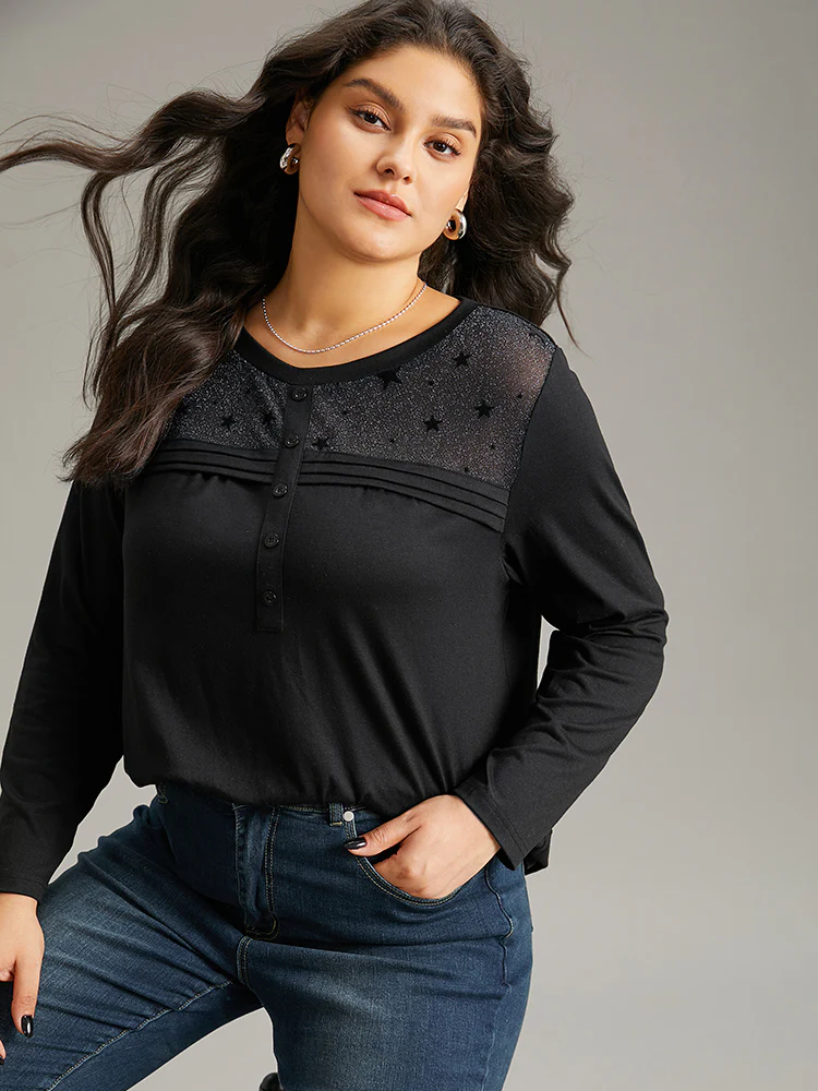 Star Mesh Patchwork Button Detail T-shirt - Image 2