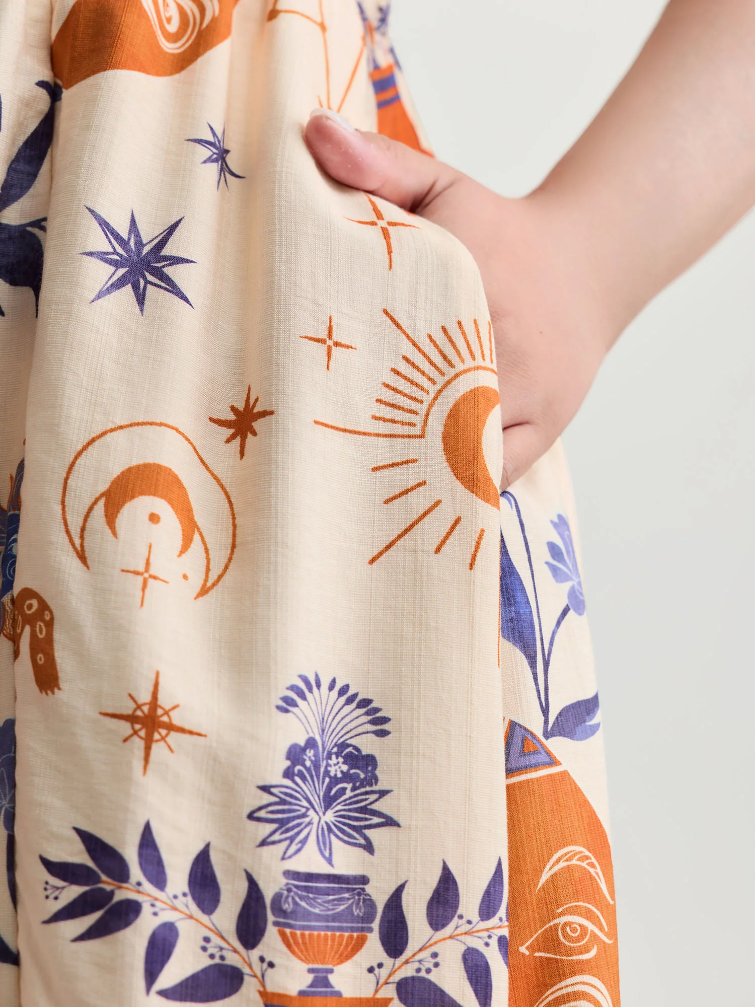 Star Moon Shirred Front-Knot Midi Dress - Image 4