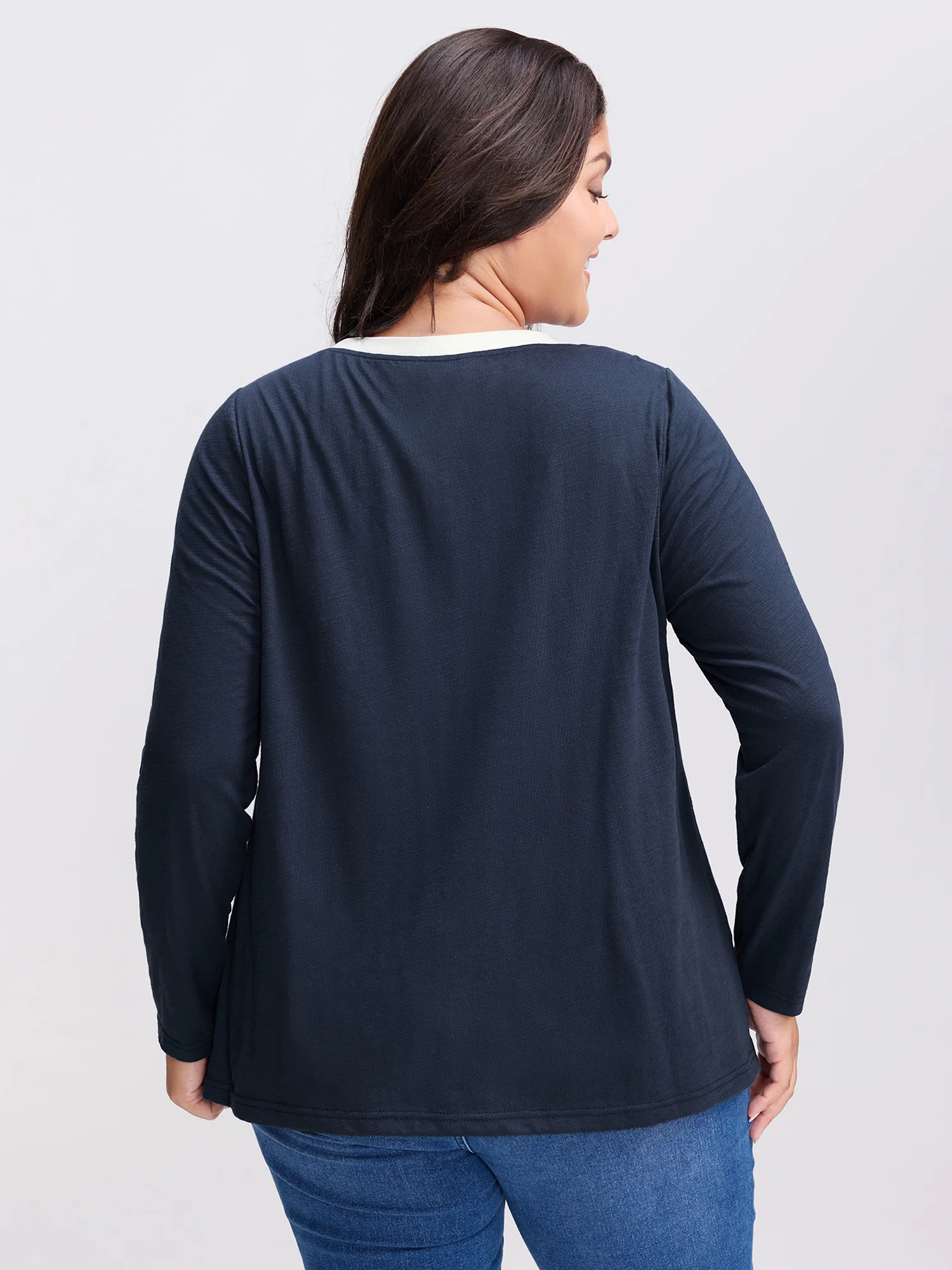 Star Pattern Textured Stretchy T-Shirt - Image 4