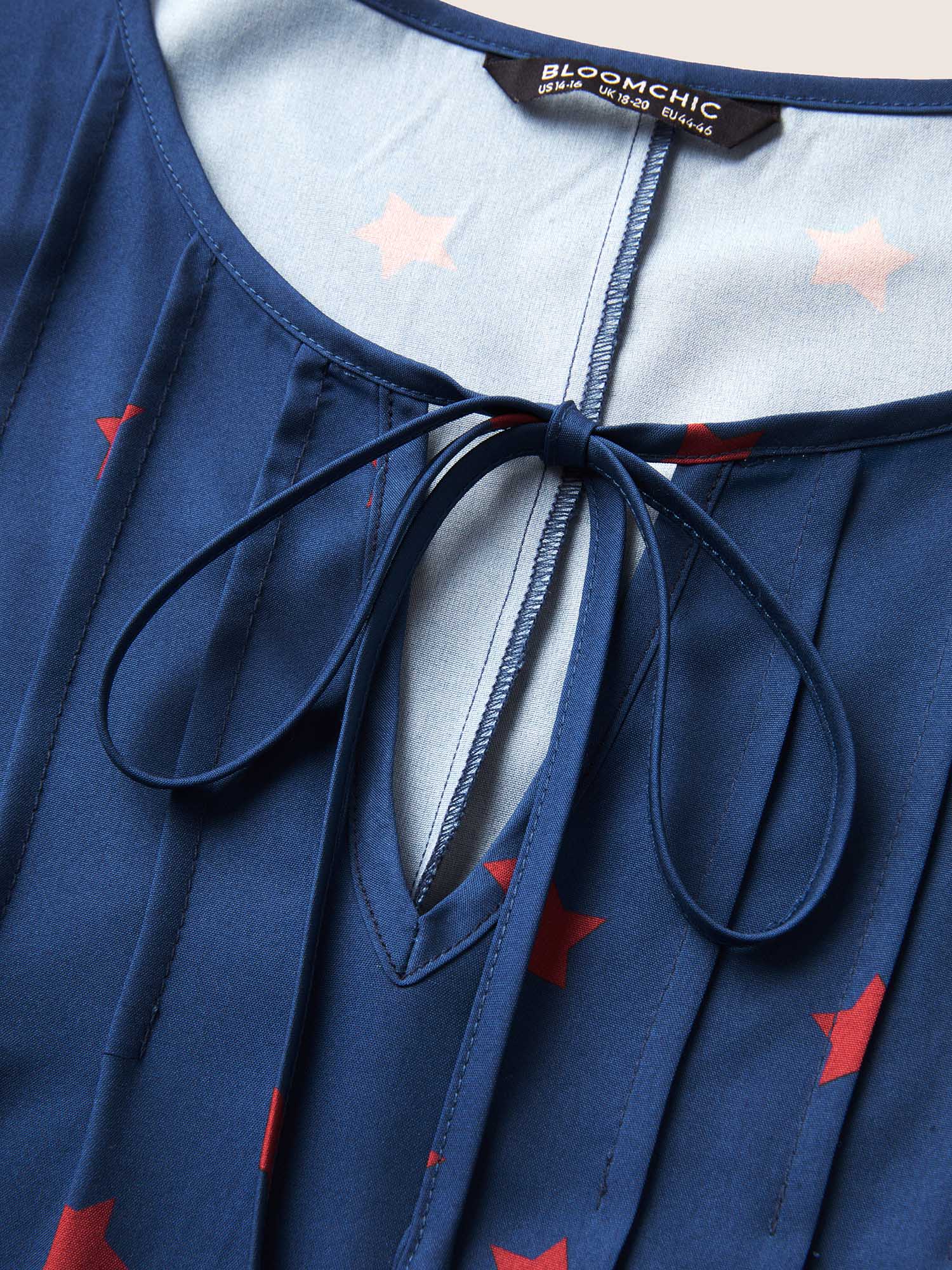 Star Pleated Tie Knot Ruffle Sleeve Dress - Image 5