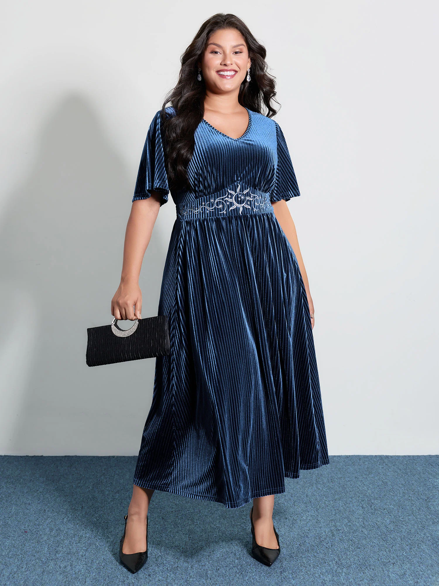 Velvet Celestial Embroidery Shirred Maxi Dress - Image 5