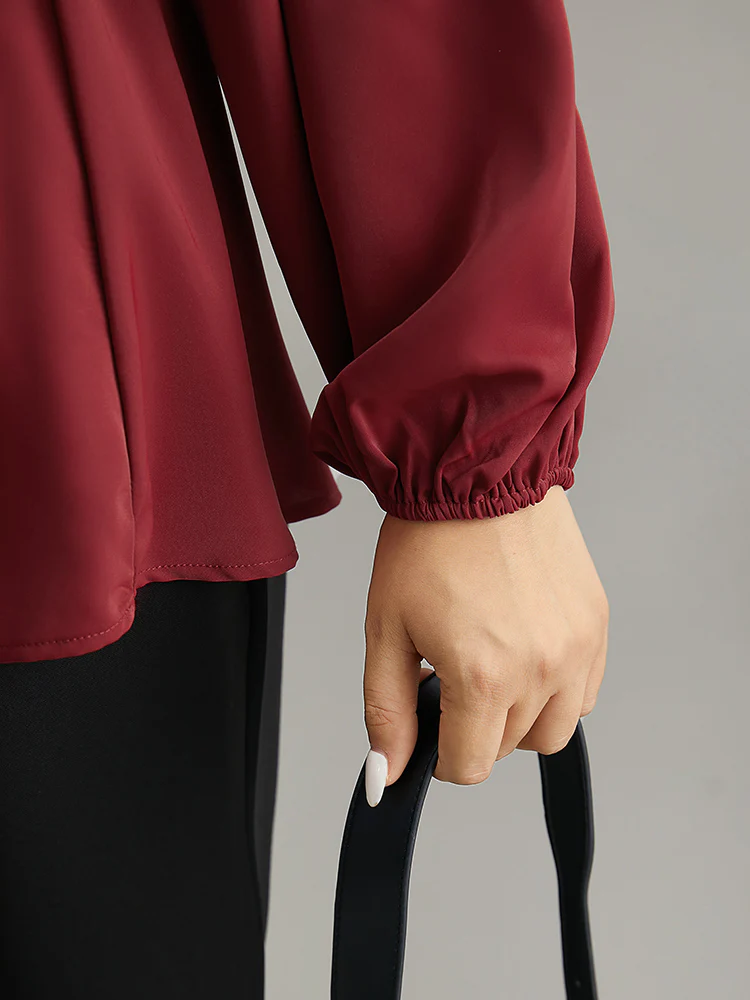 Static-Free Contrast Lace Lantern Sleeve Blouse - Image 6