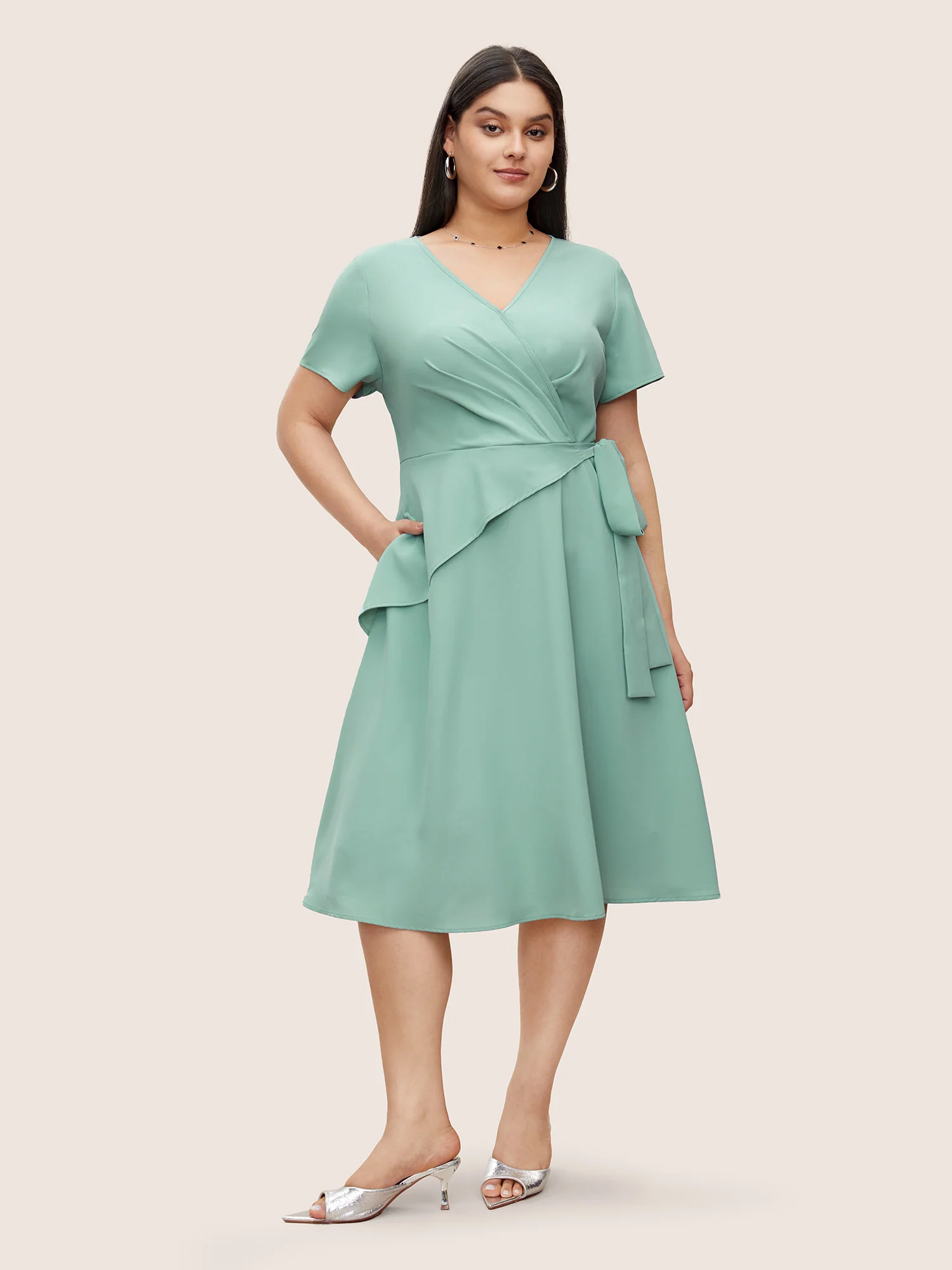 Static-Free Overlap Collar Pleated Tie Knot Dress - Image 3