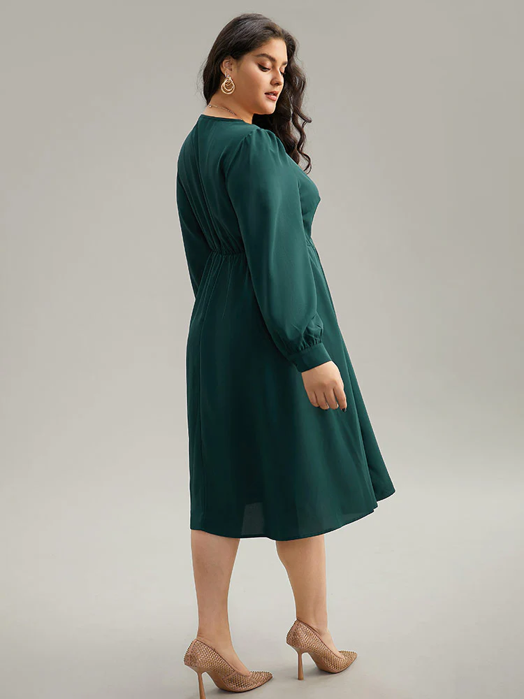 Static-Free Plain Pleated Pocket Dress - Image 5