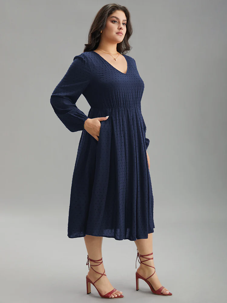 Static-Free Solid Lantern Sleeve Pleated Dress - Image 4