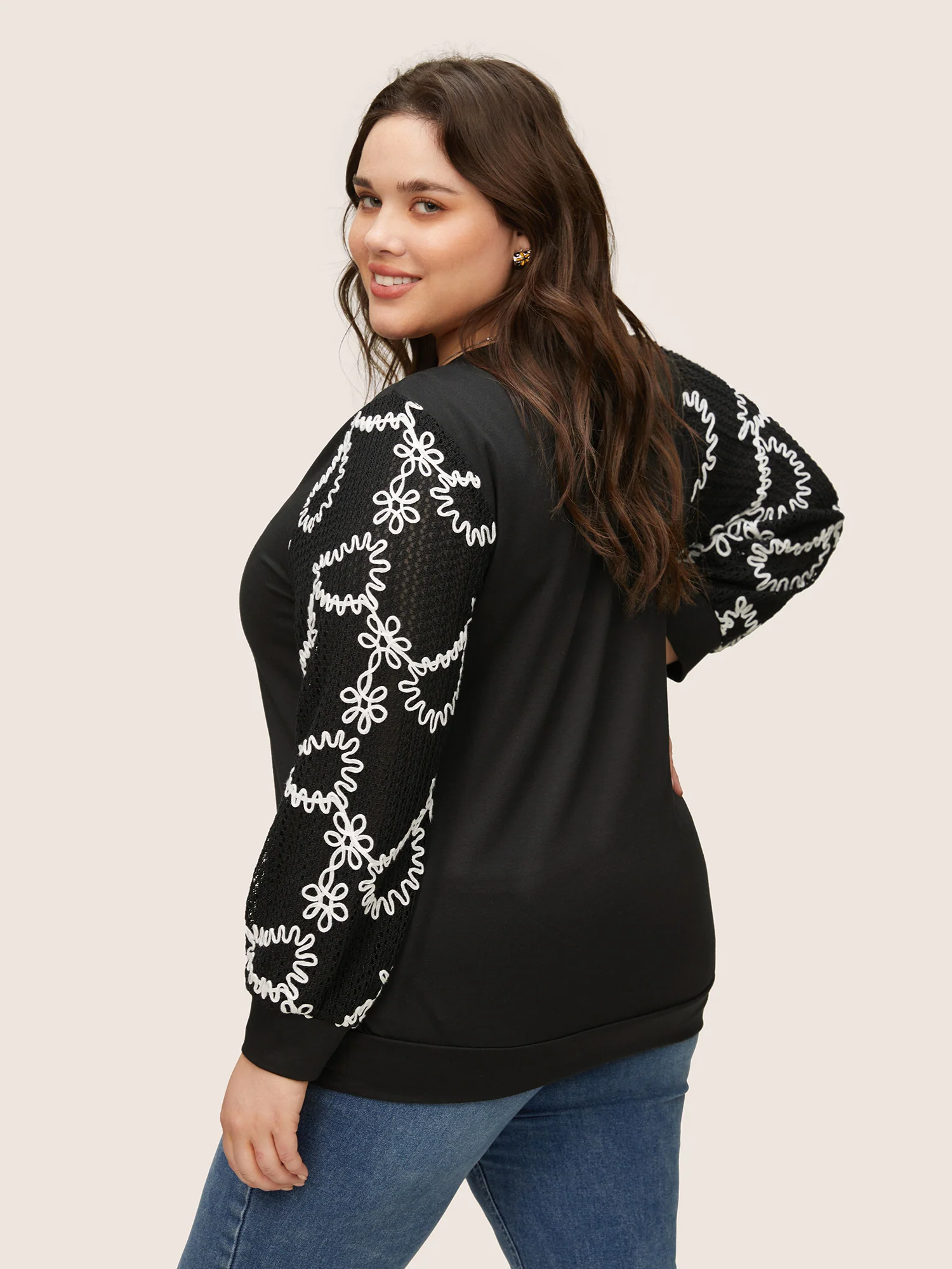 Stereo Jacquard Design Patchwork Sweatshirt - Image 2