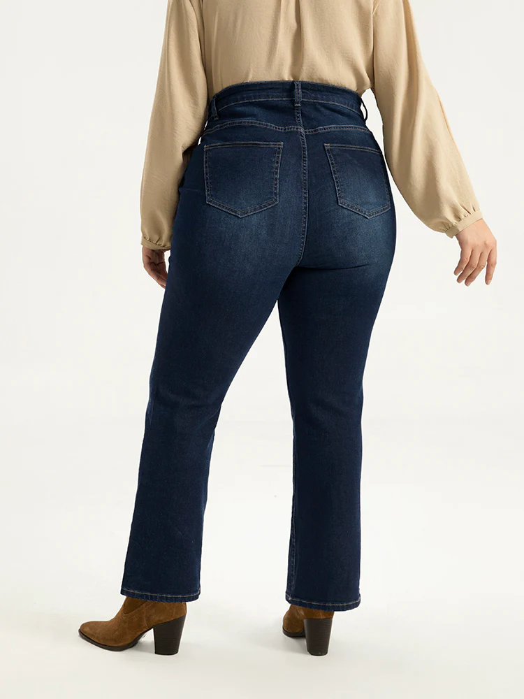 Straight Leg Button Fly Pocket Jeans - Image 6