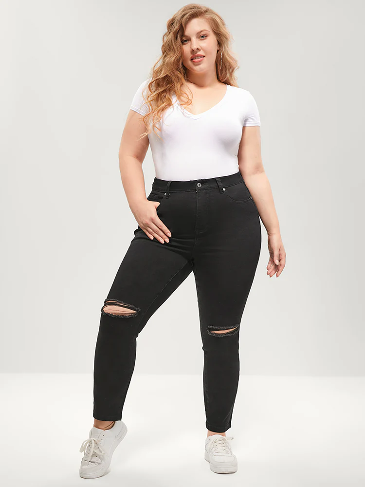 Straight Moderately Stretchy Mid Rise Black Wash Distressed Jeans - Image 2