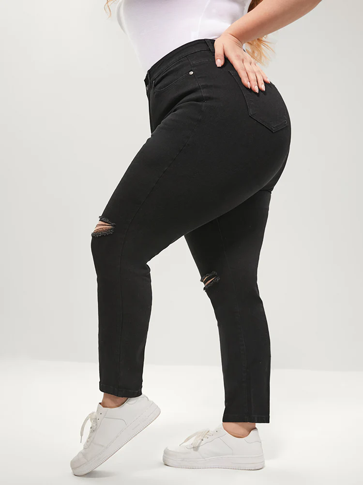Straight Moderately Stretchy Mid Rise Black Wash Distressed Jeans - Image 3