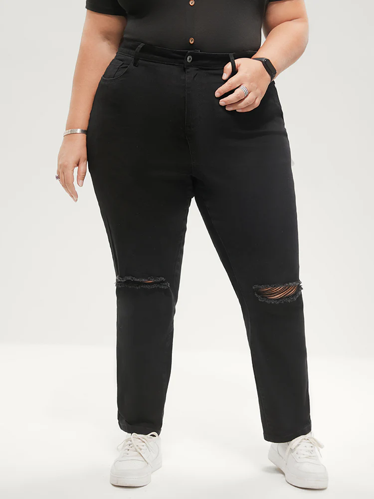 Straight Moderately Stretchy Mid Rise Black Wash Distressed Jeans - Image 6