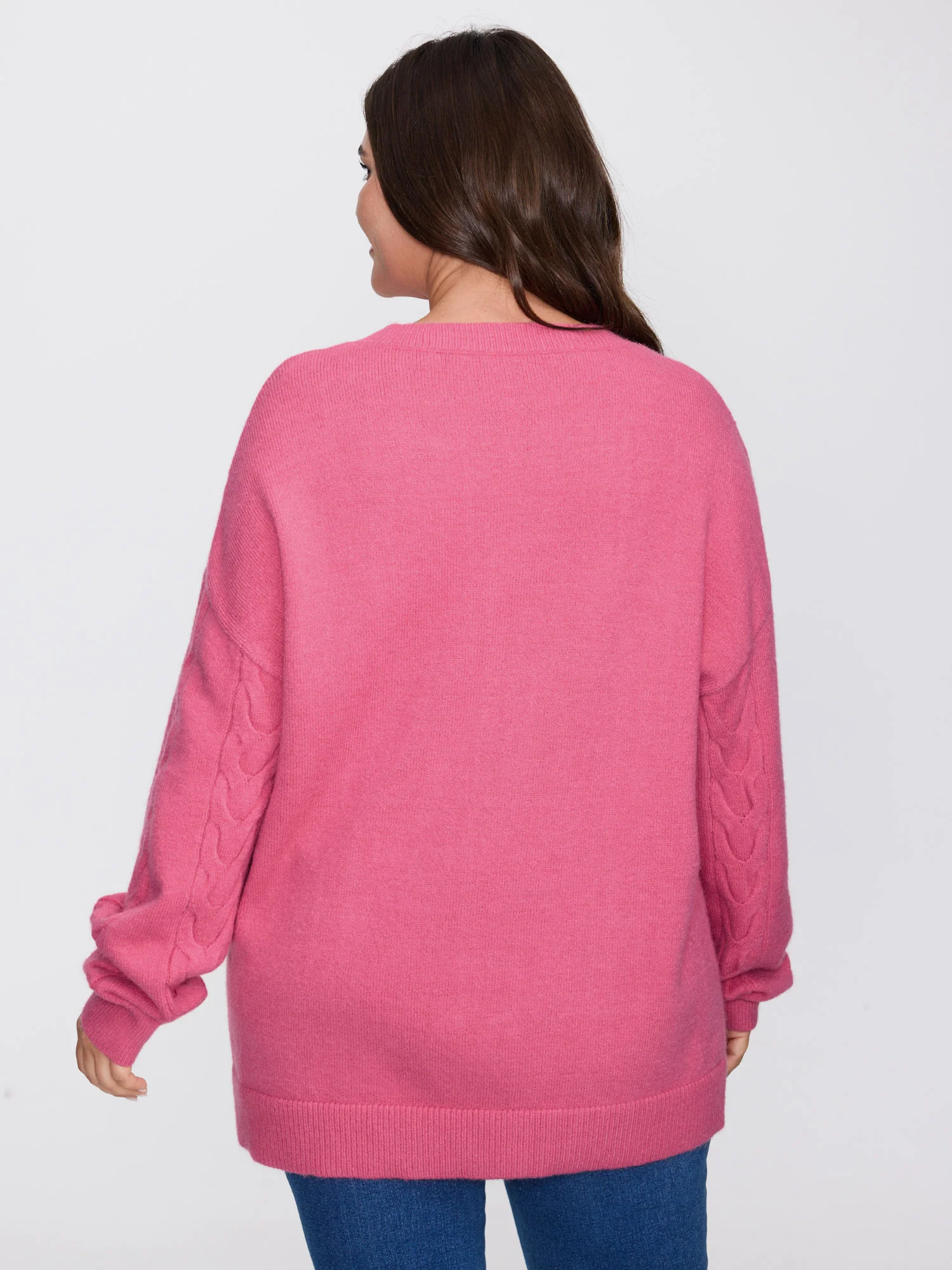 Stretch Cableknit Textured Round Neck Pullover - Image 4