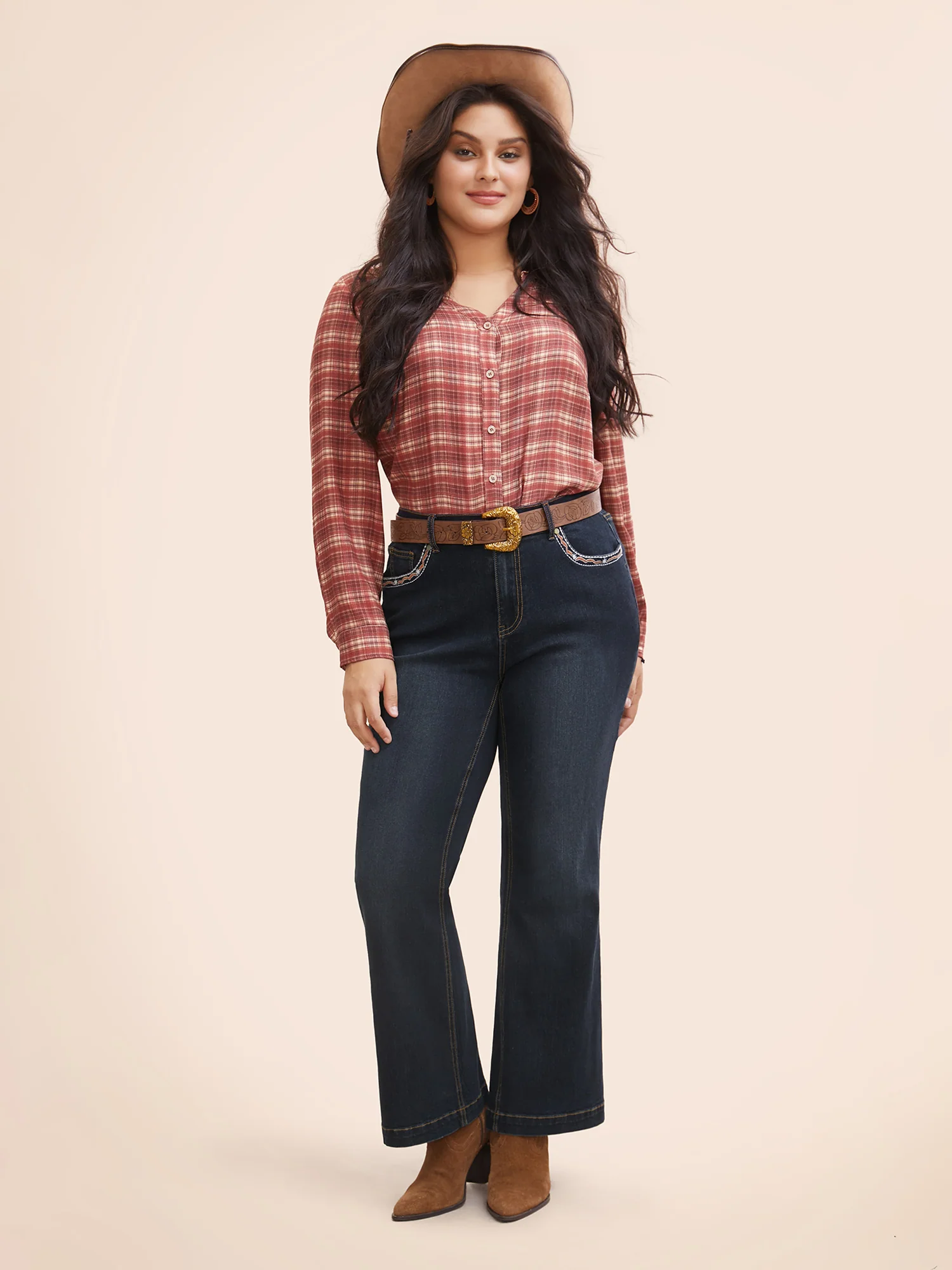 Stretch Denim Front Embroided Pockets Flare Jeans - Image 3
