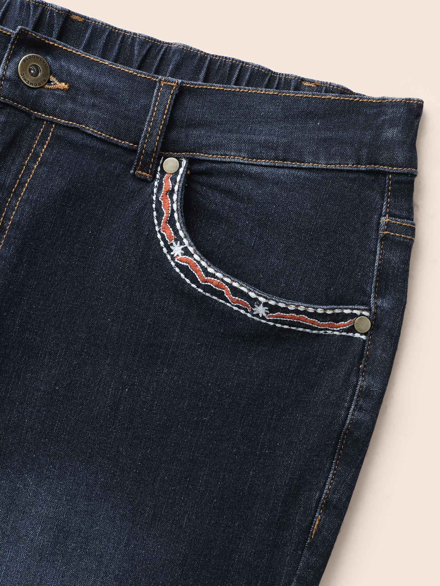 Stretch Denim Front Embroided Pockets Flare Jeans - Image 6