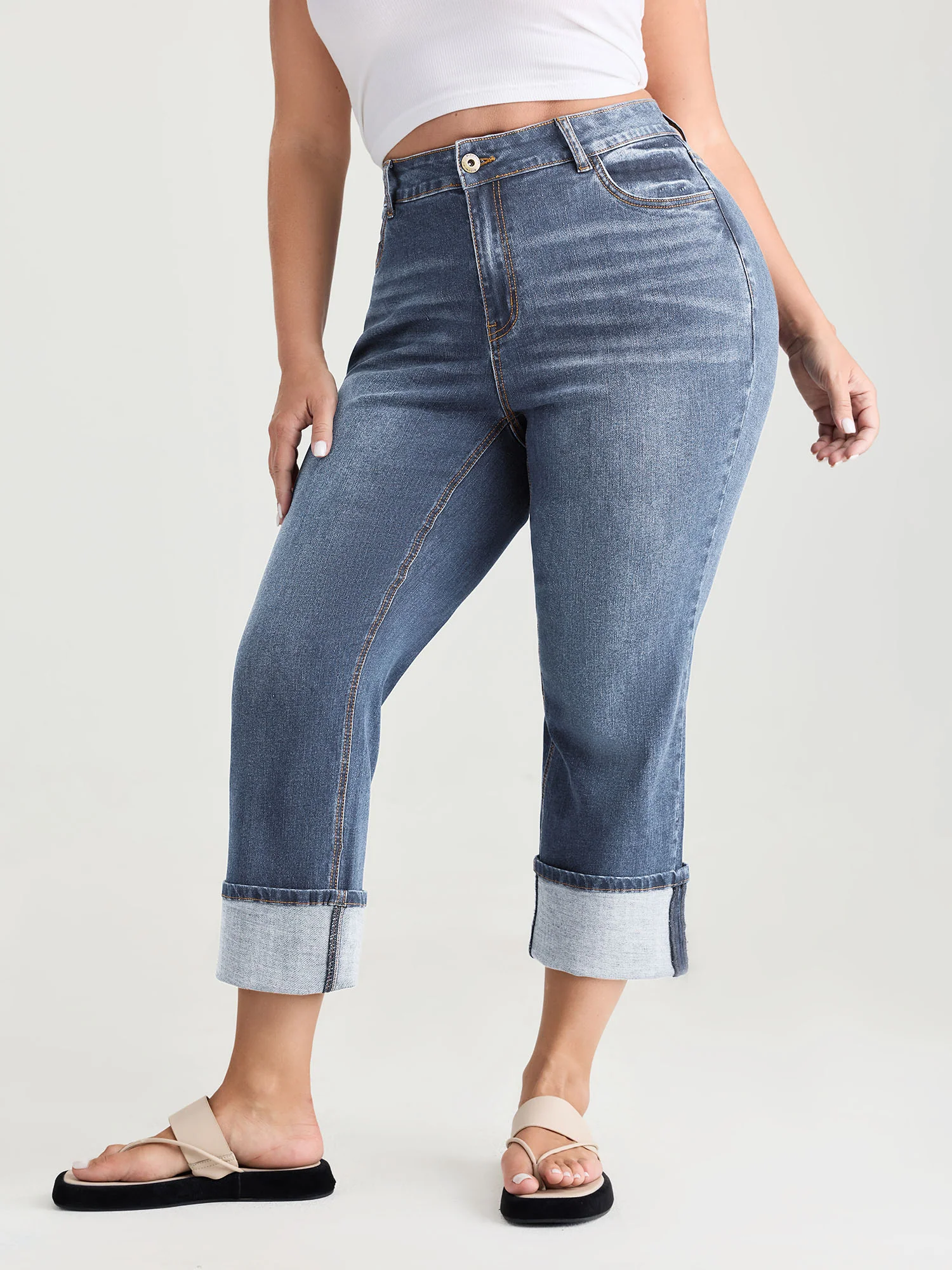 Thigh-Friendly Capri Straight-Leg Jeans - Image 15
