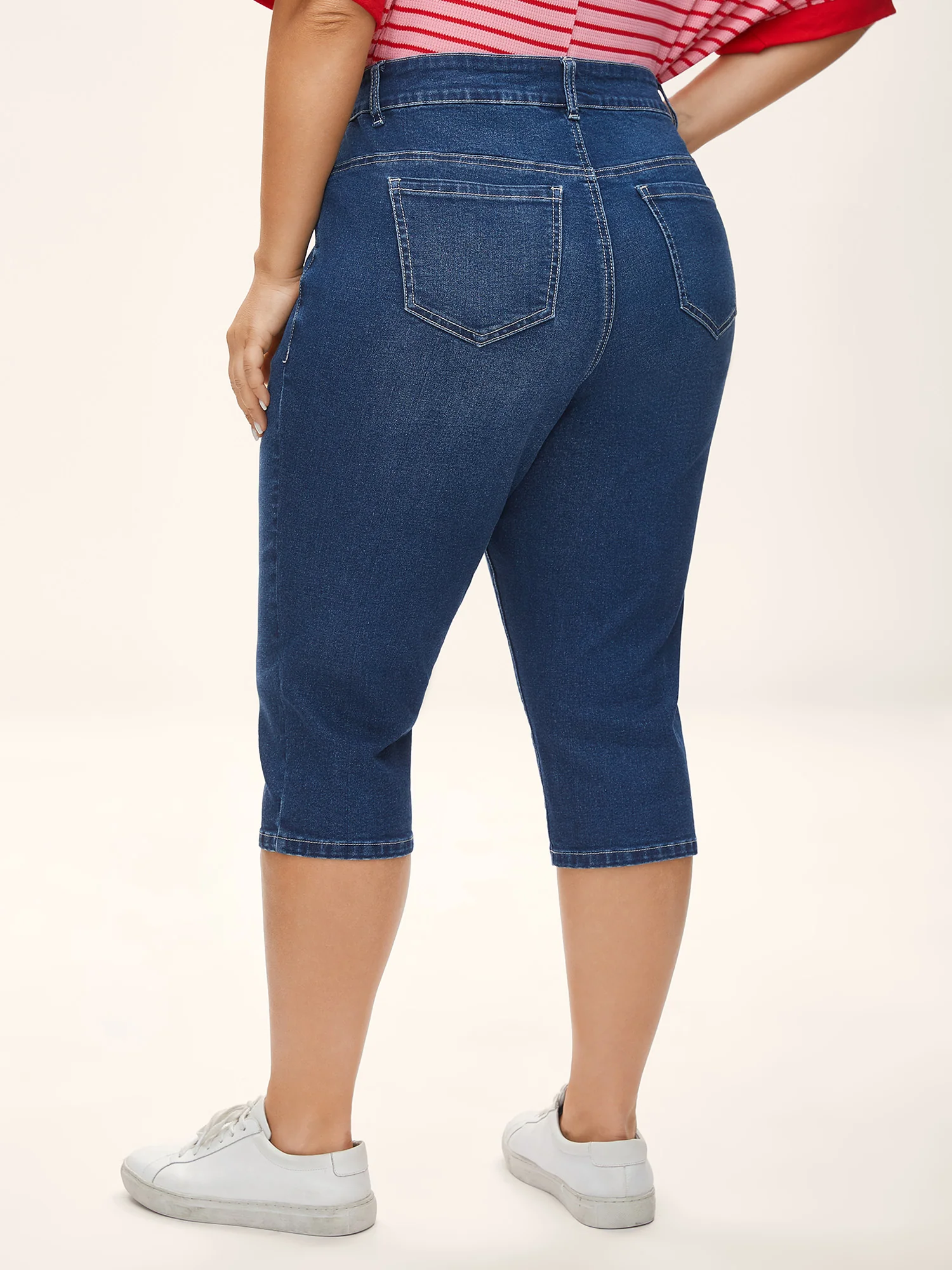 Curve-Friendly Moderate Stretch Skinny-Fit Jeans - Image 5