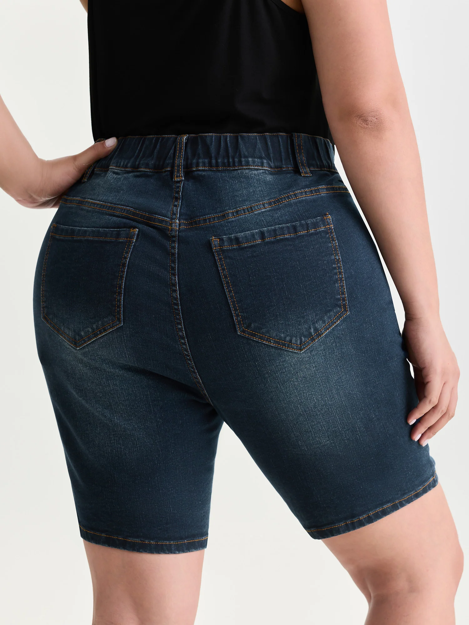 Stretchy Back Elastic Waistband Denim Shorts - Image 6