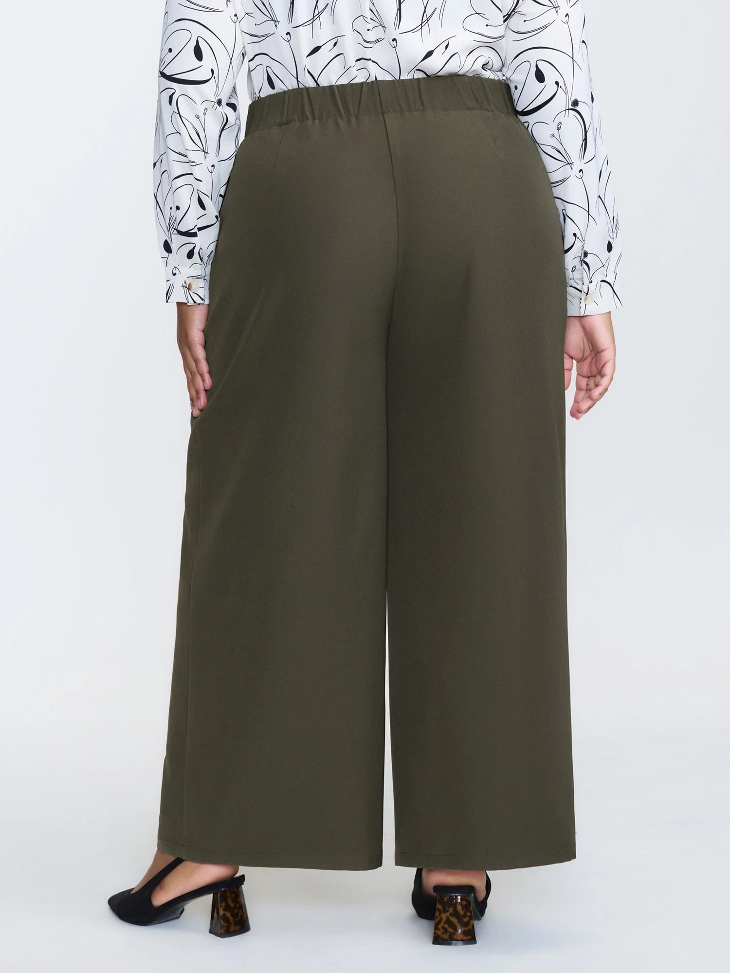 Stretchy Back Waistband Wide-Leg Pants - Image 6