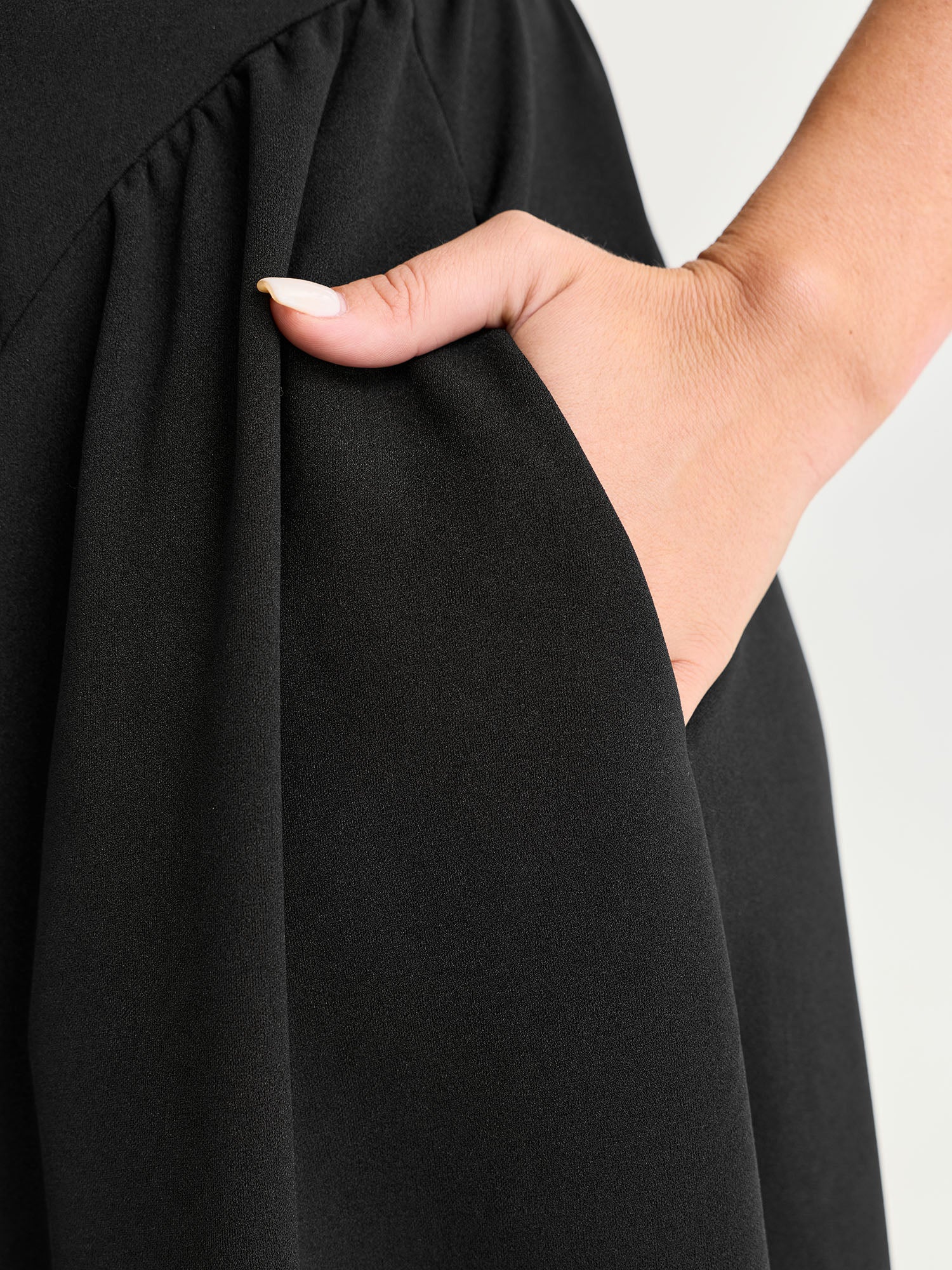 Stretchy Boat Neckline Flowy Midi Dress - Image 3