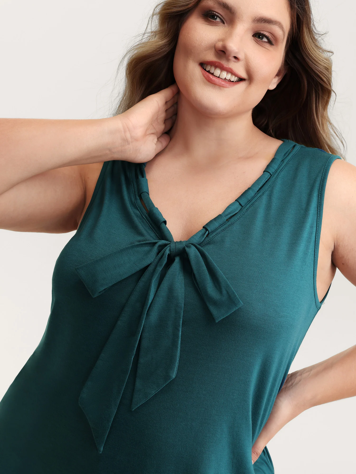 Supersoft Stretchy Bowknot Neckline Tank Top - Image 3