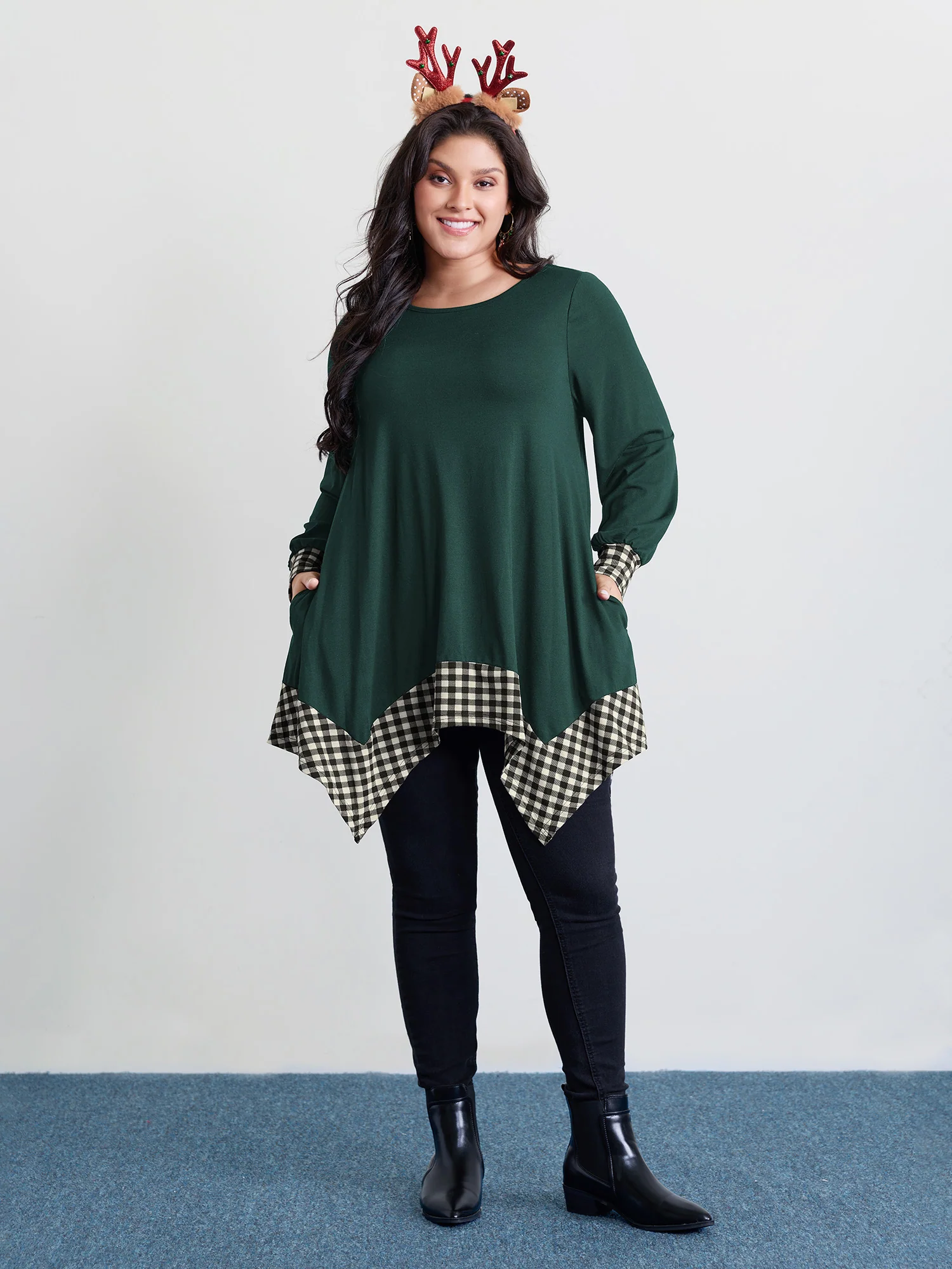 Supersoft Stretchy Checkered Asymmetrical Hem T-Shirt - Image 12