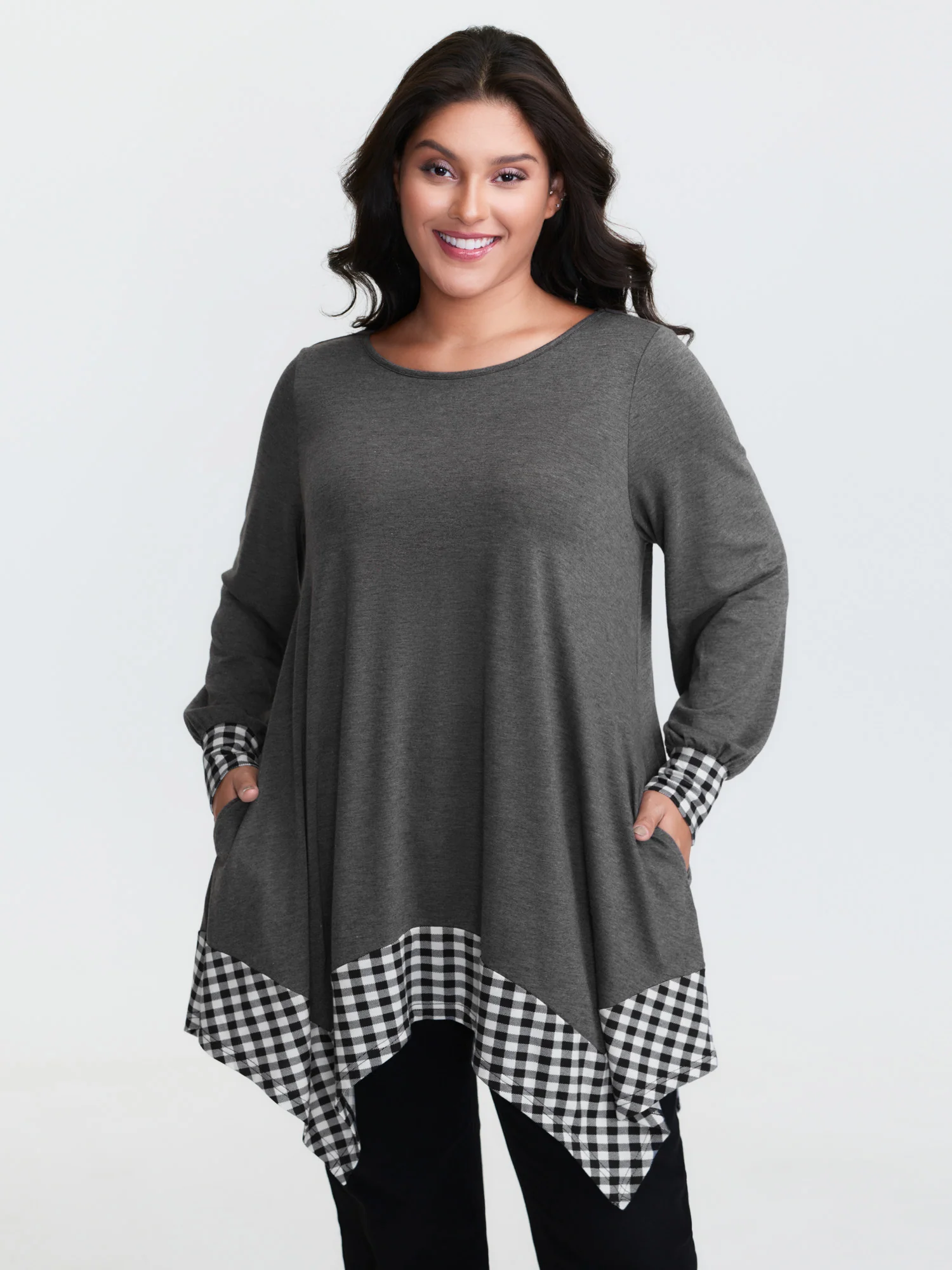 Supersoft Stretchy Checkered Asymmetrical Hem T-Shirt - Image 15