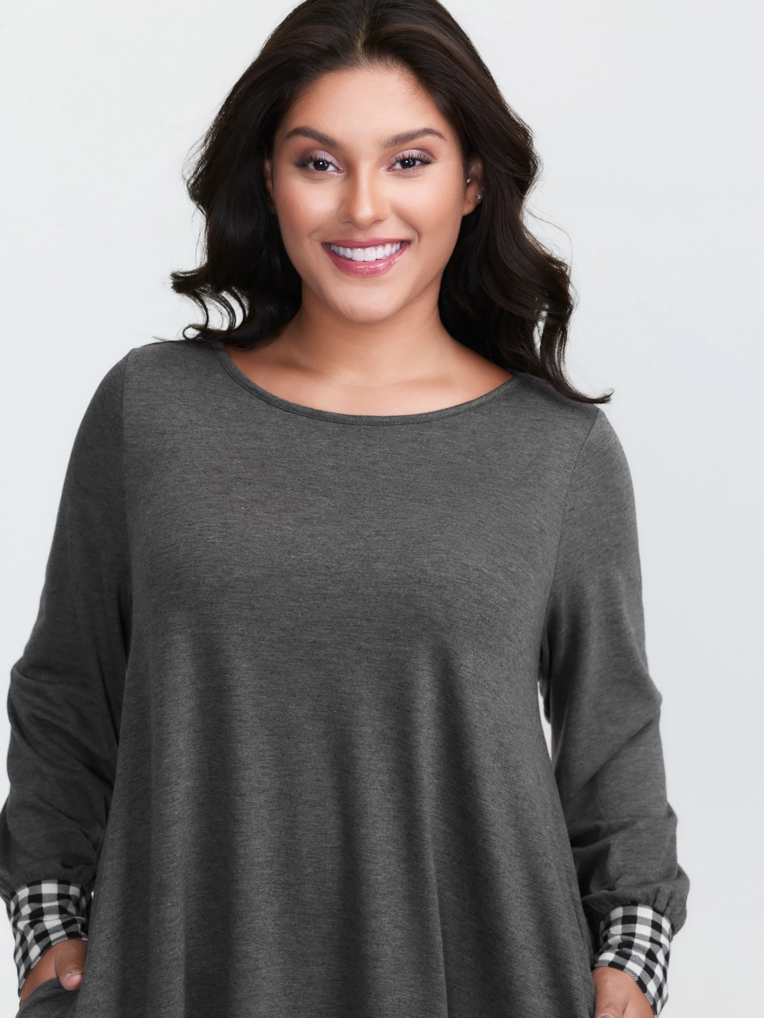 Supersoft Stretchy Checkered Asymmetrical Hem T-Shirt - Image 16