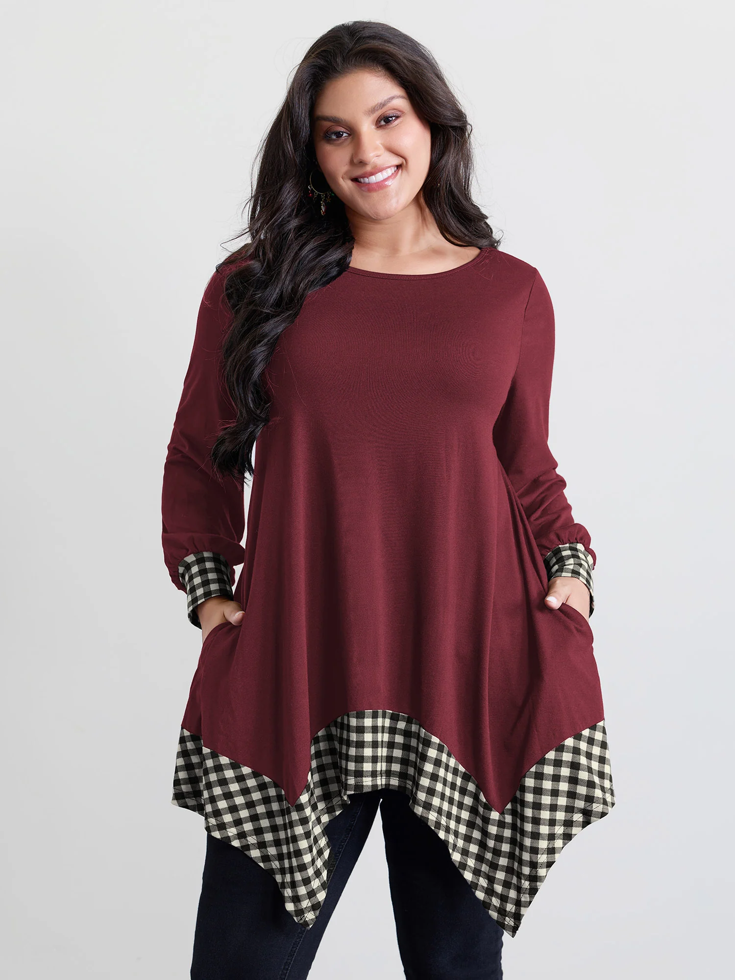 Supersoft Stretchy Checkered Asymmetrical Hem T-Shirt - Image 19