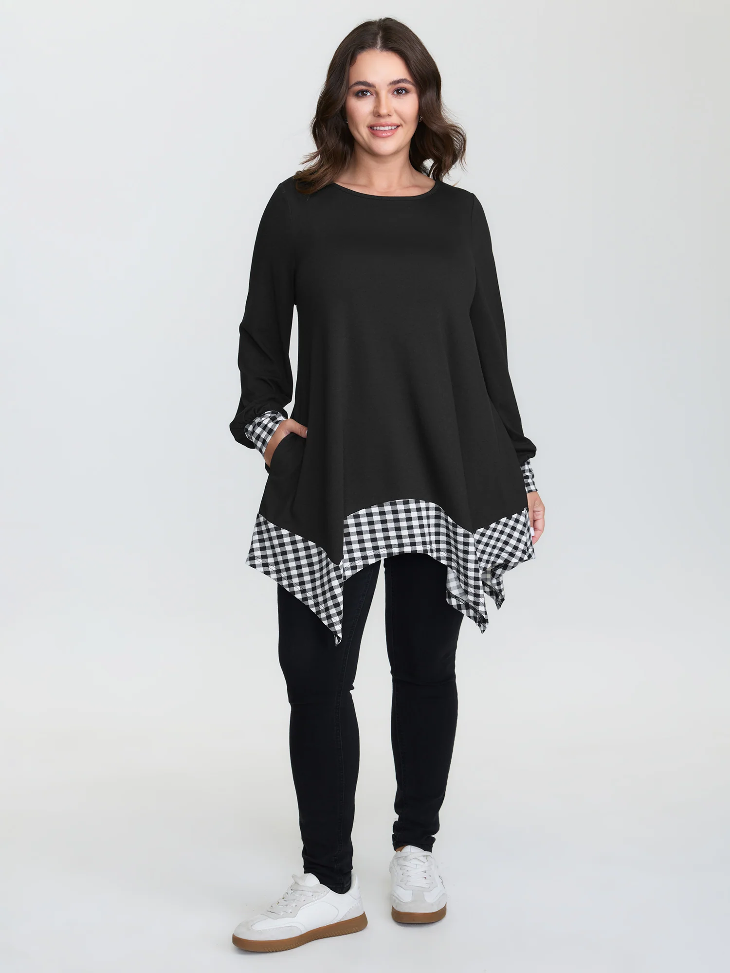 Supersoft Stretchy Checkered Asymmetrical Hem T-Shirt - Image 3