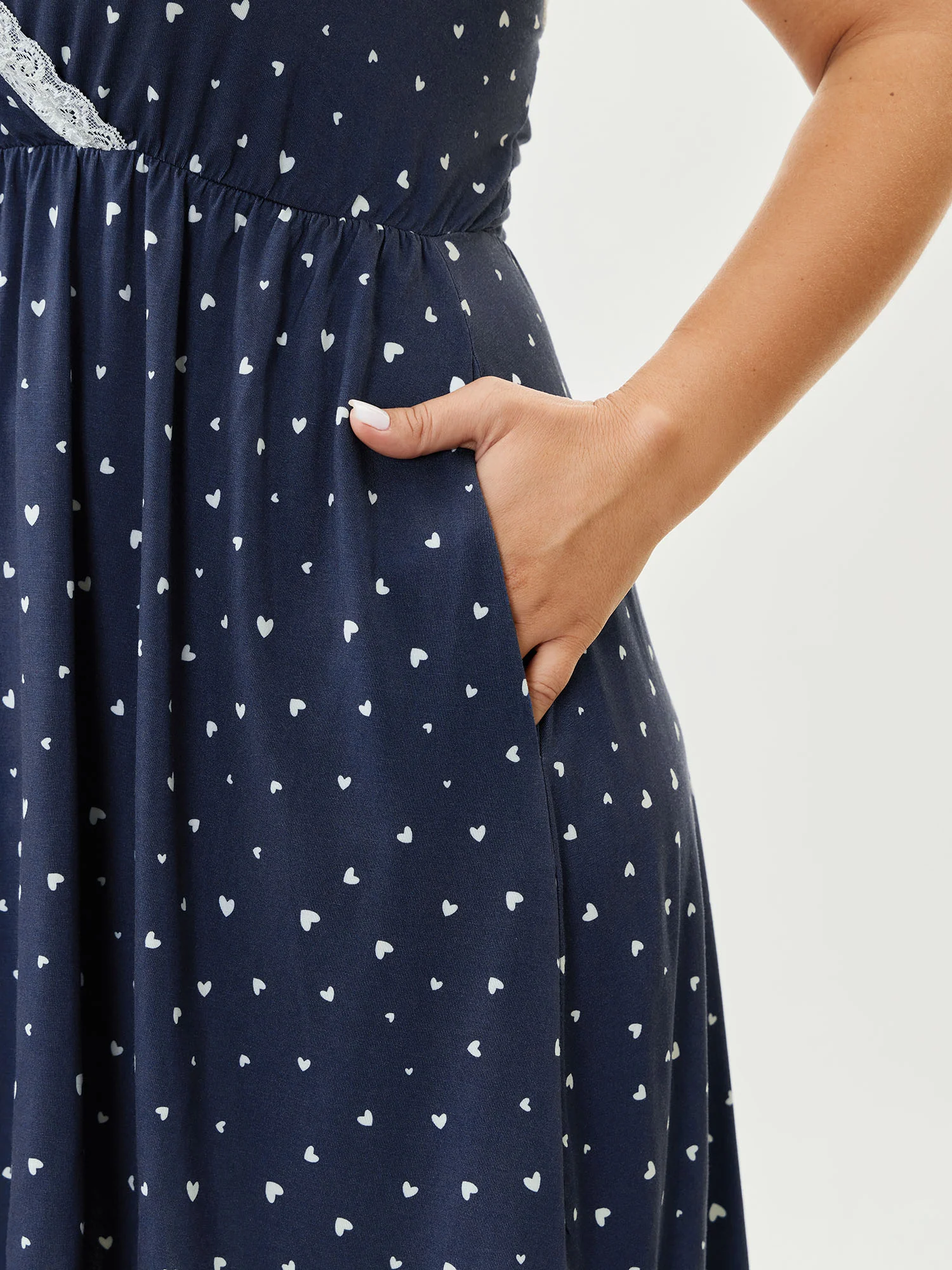 Stretchy Mini Hearts Halter Neck Nightgown - Image 4