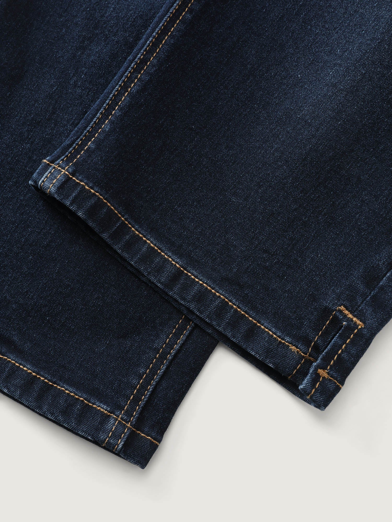 Stretchy Skinny-Fit Capri Jeans - Image 9