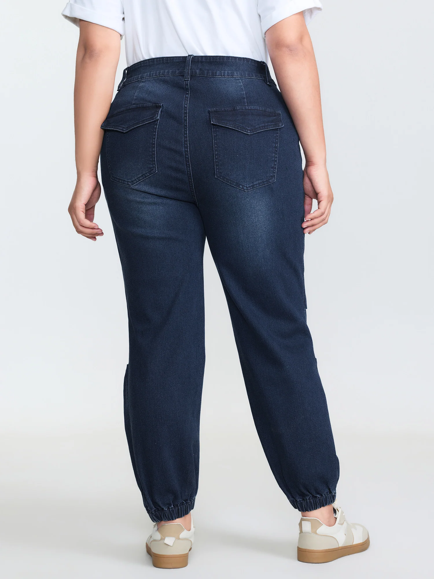 Stretchy Cuff Pocket Mid-Rise Jeans - Image 5