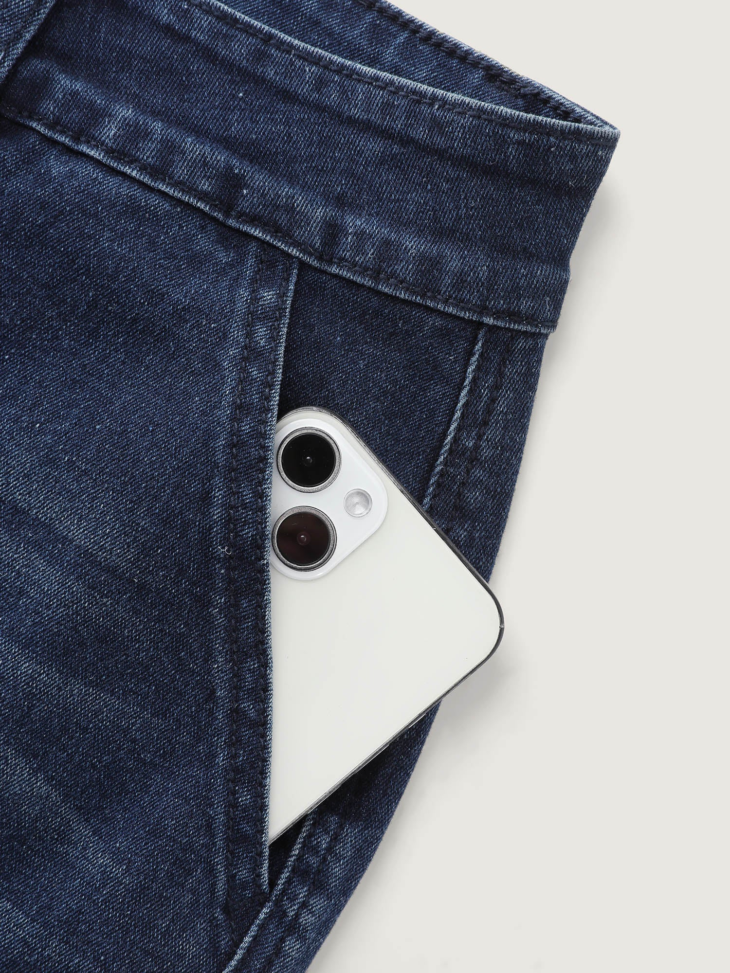 Stretchy Cuff Pocket Mid-Rise Jeans - Image 6