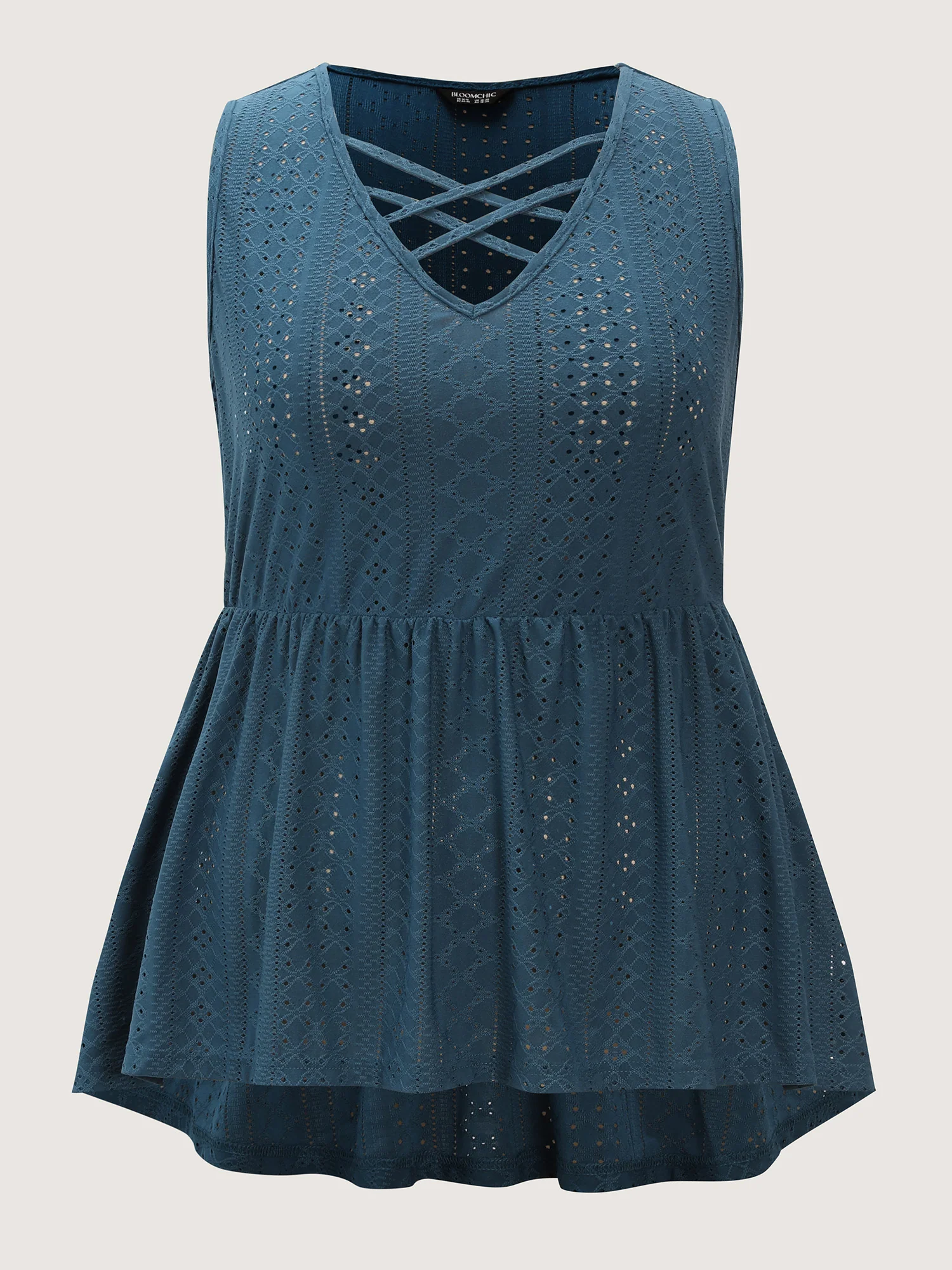 Stretchy Cut-Out Neckline Tank Top - Image 7