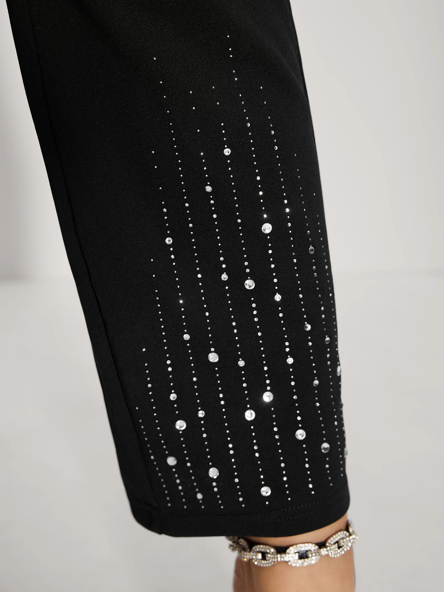 Stretchy Diamond Detail Hem Pants - Image 2