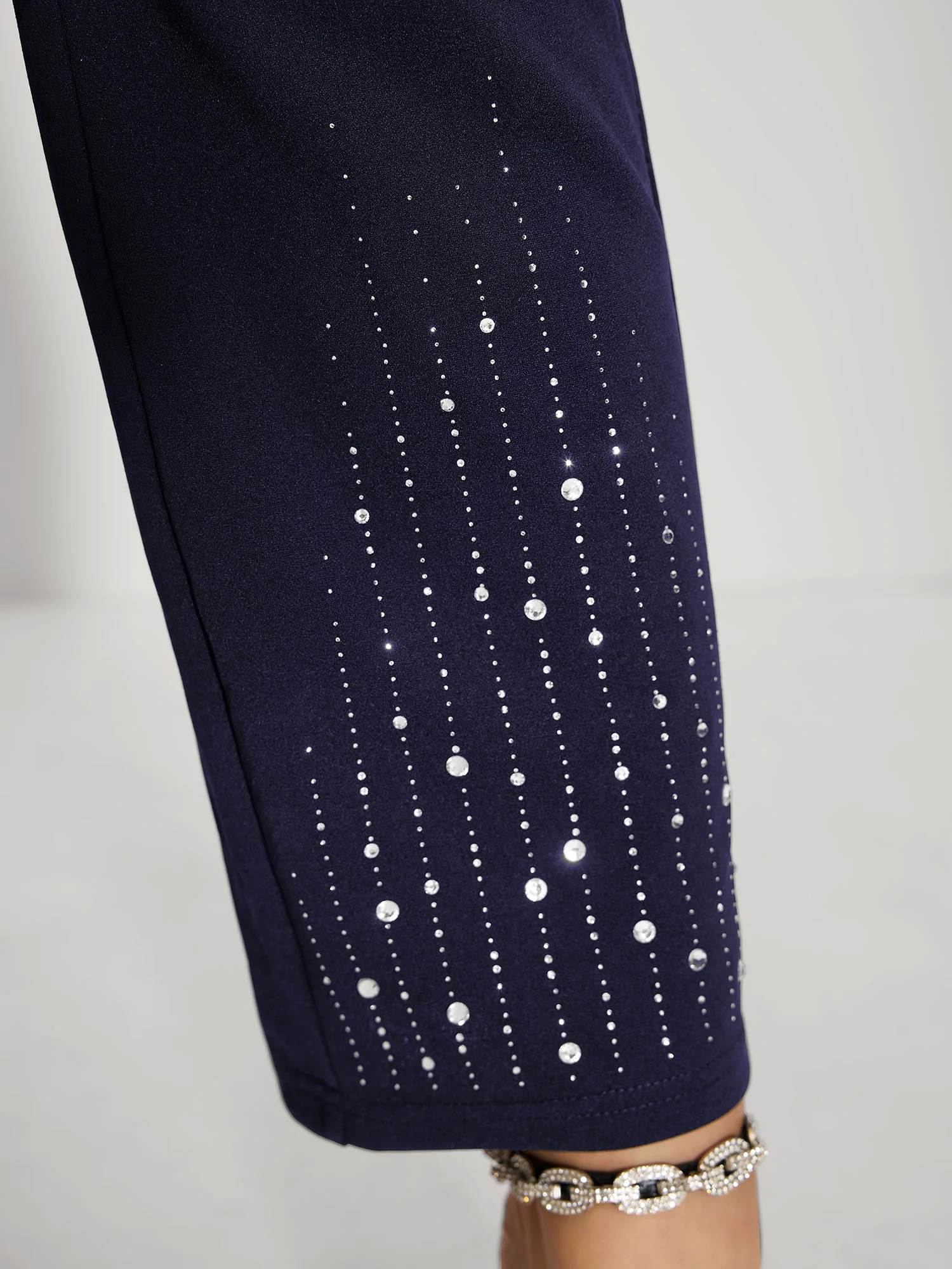 Stretchy Diamond Detail Hem Pants - Image 23