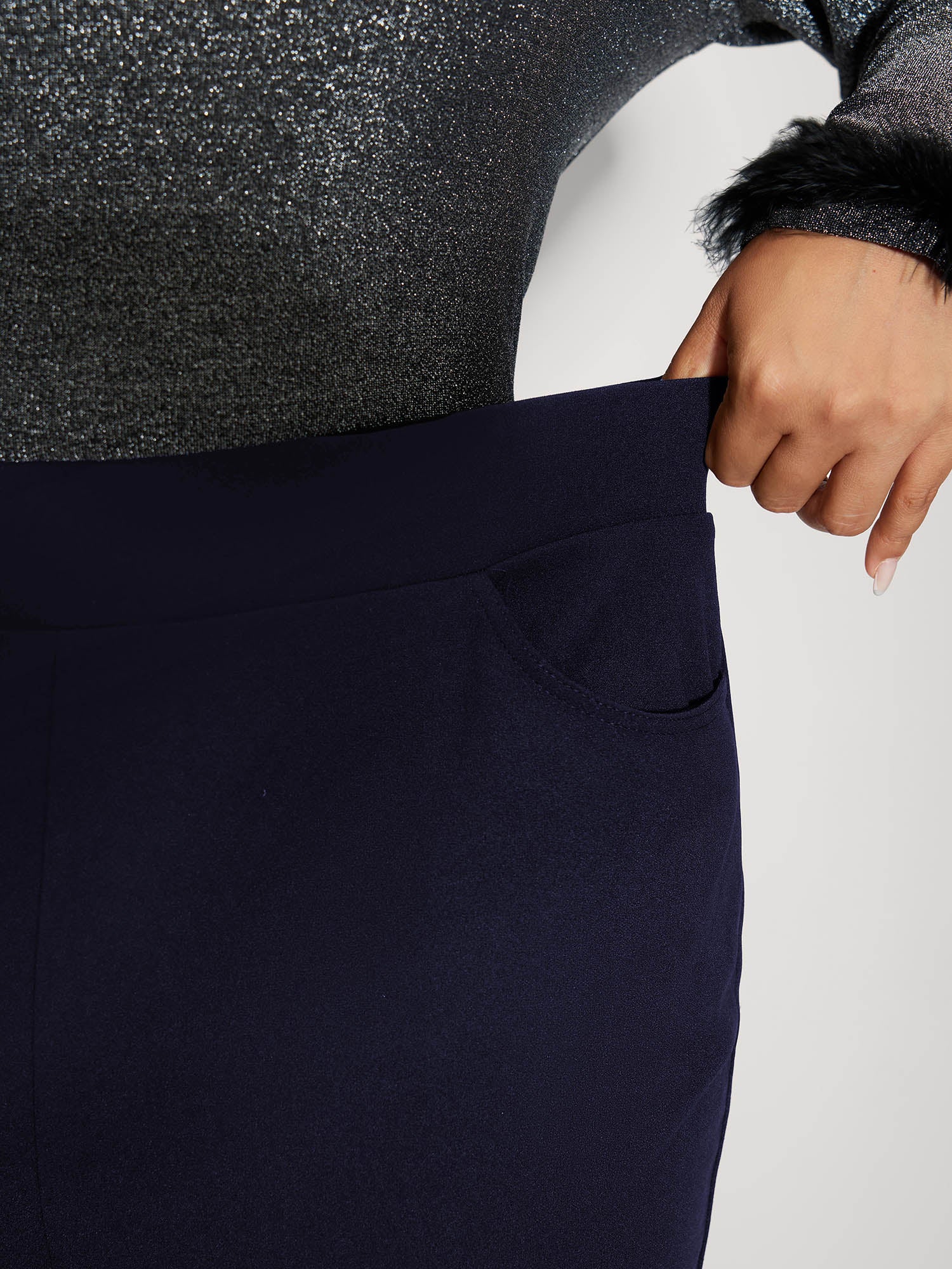 Stretchy Diamond Detail Hem Pants - Image 26