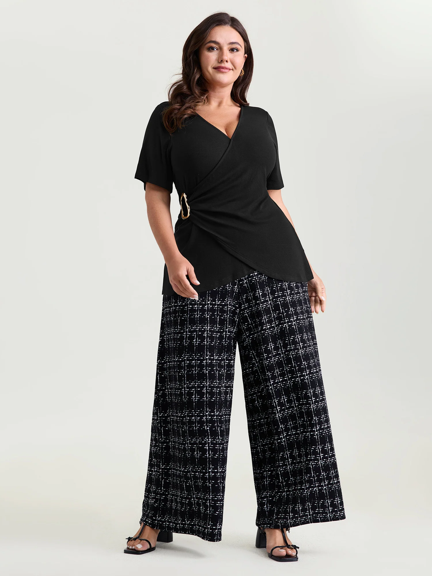 Stretchy Fitted Waist Side Placket Knit Top - Image 3