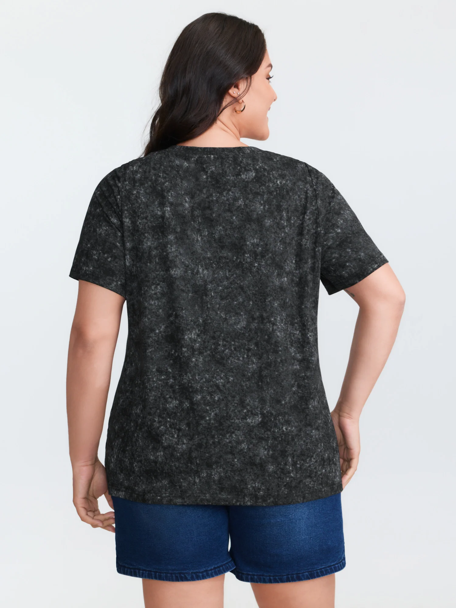 Stretchy Floral Motif Round Neck T-Shirt - Image 4