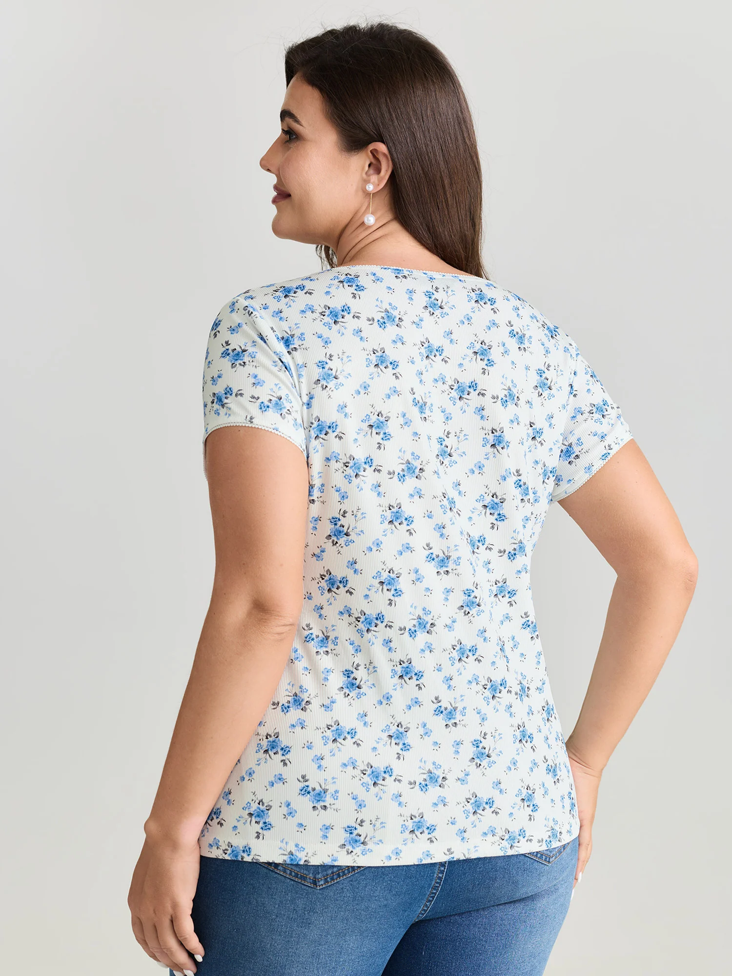 Stretchy Floral Print Curvy Hem T-Shirt - Image 5