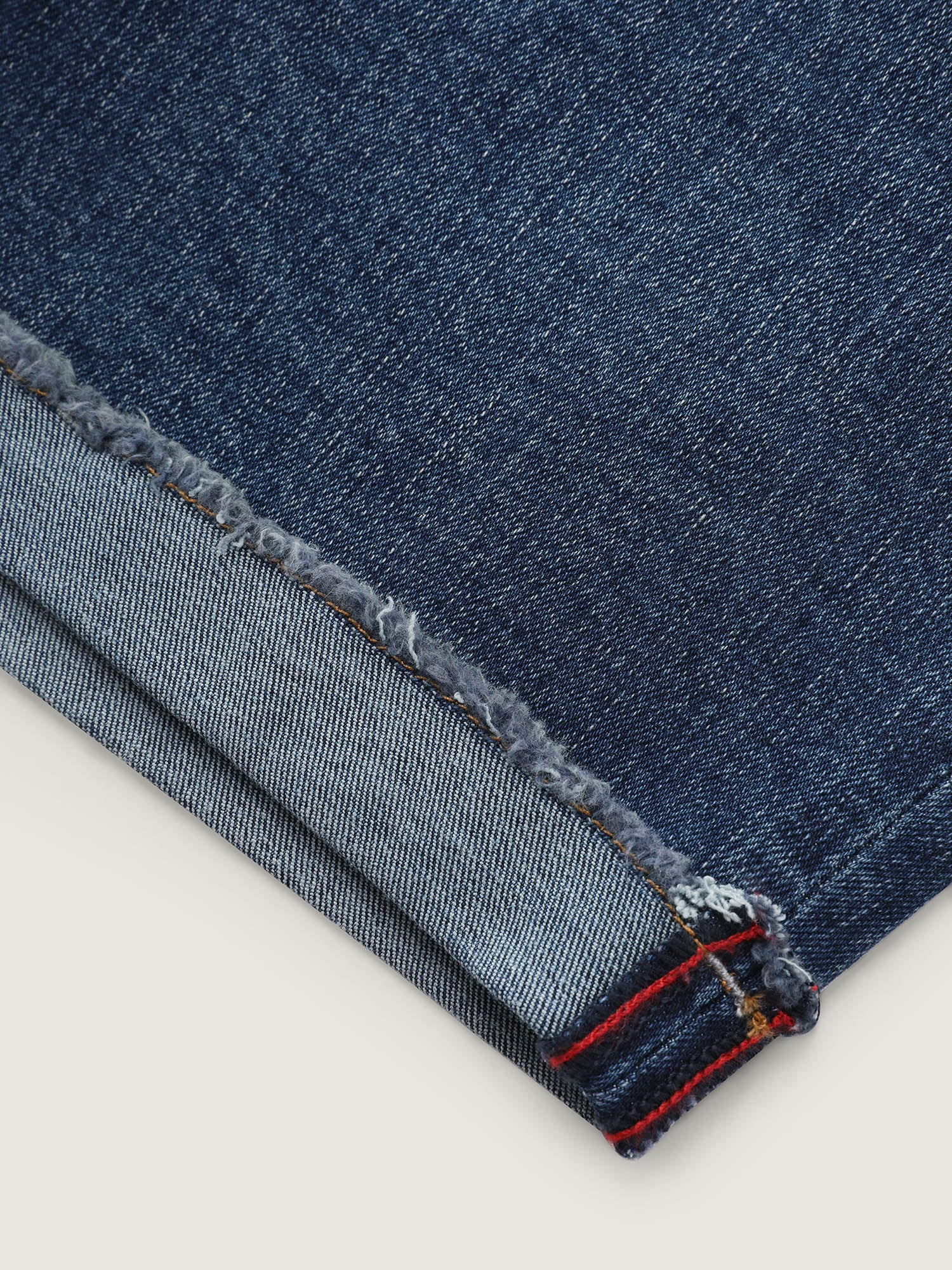 Stretchy Folded Hem Skinny-Fit Denim Shorts - Image 7