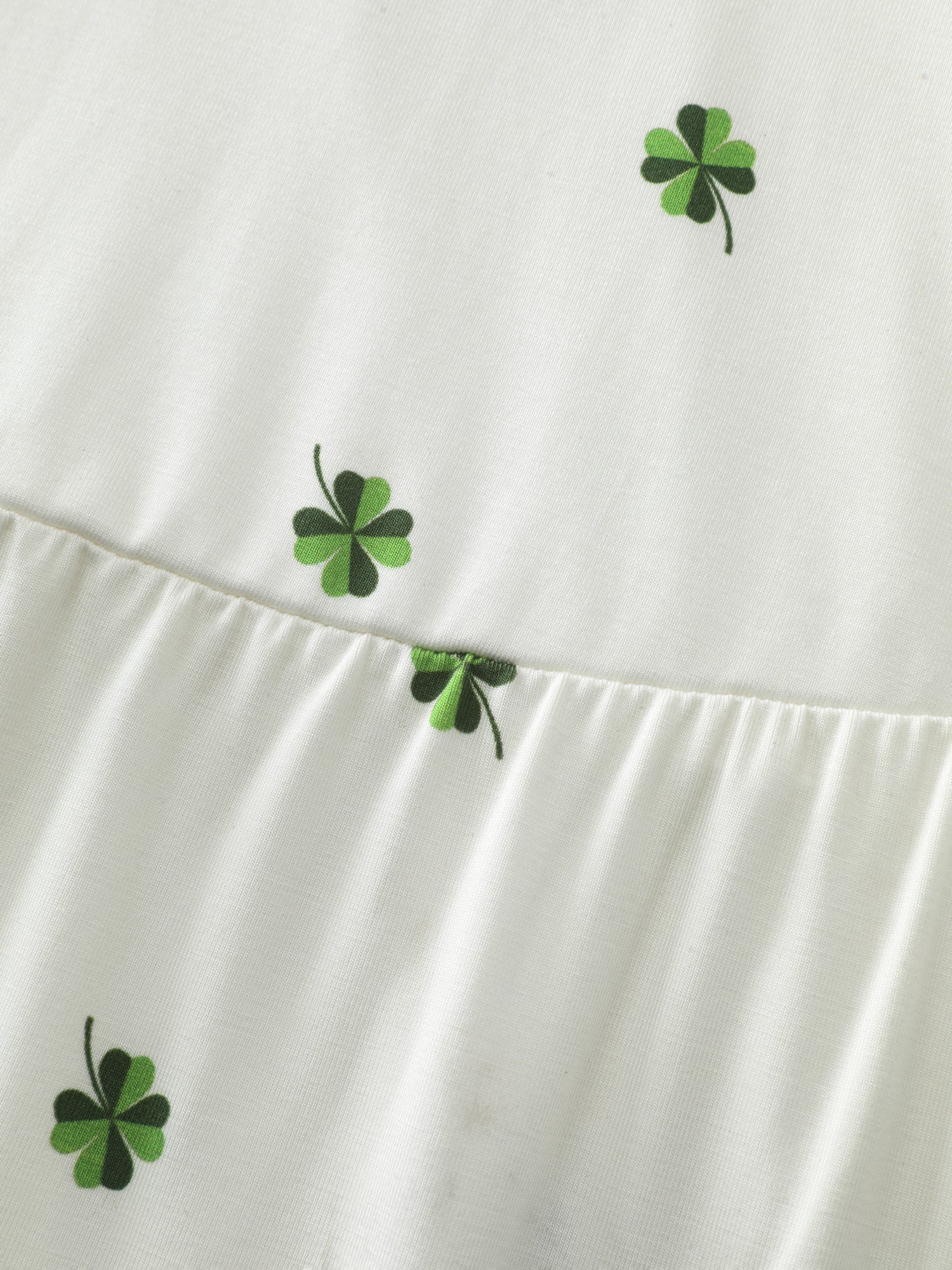 Stretchy Four Leaf Clover Print T-Shirt - Image 6