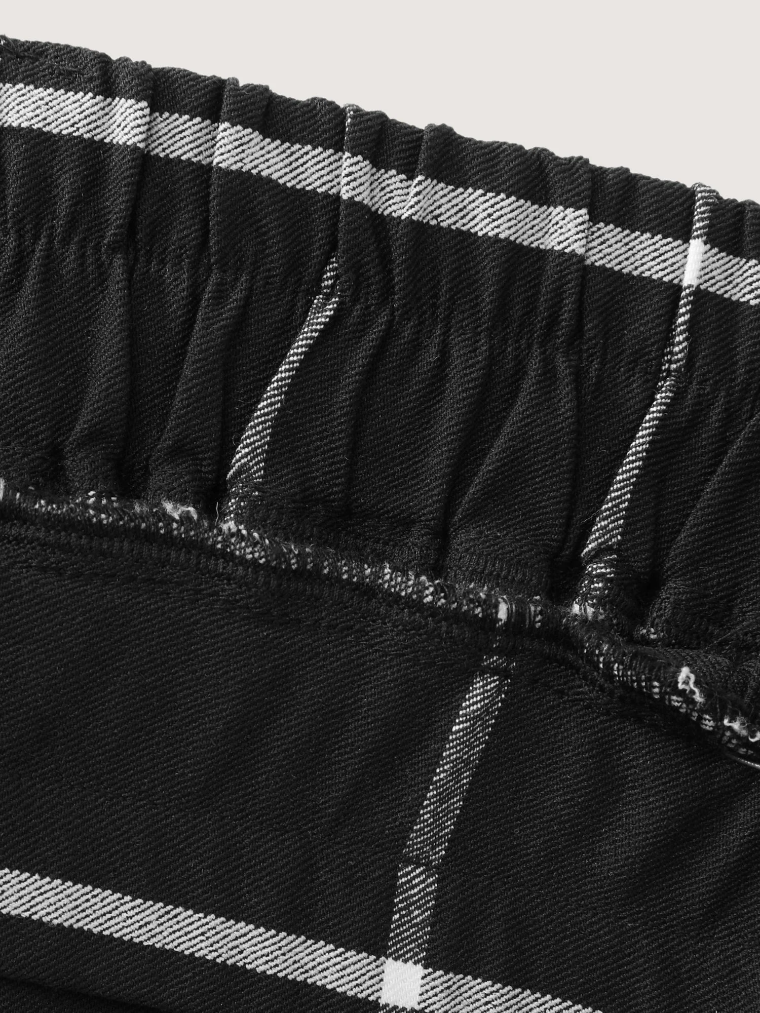 Stretchy Grid Pattern Flared Pants - Image 6