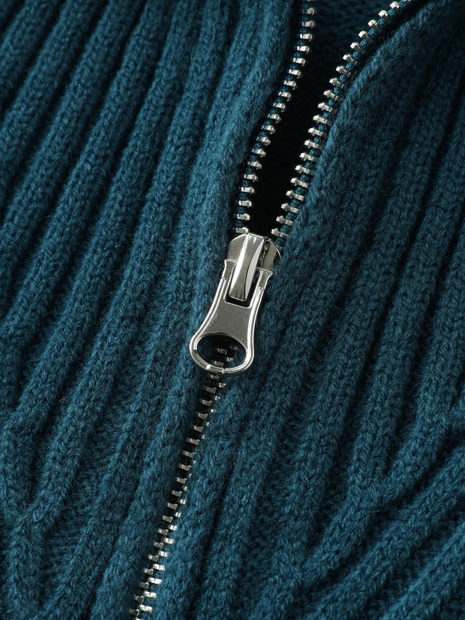 Stretchy Half-Zipper Pockets Collared Pullover - Image 5