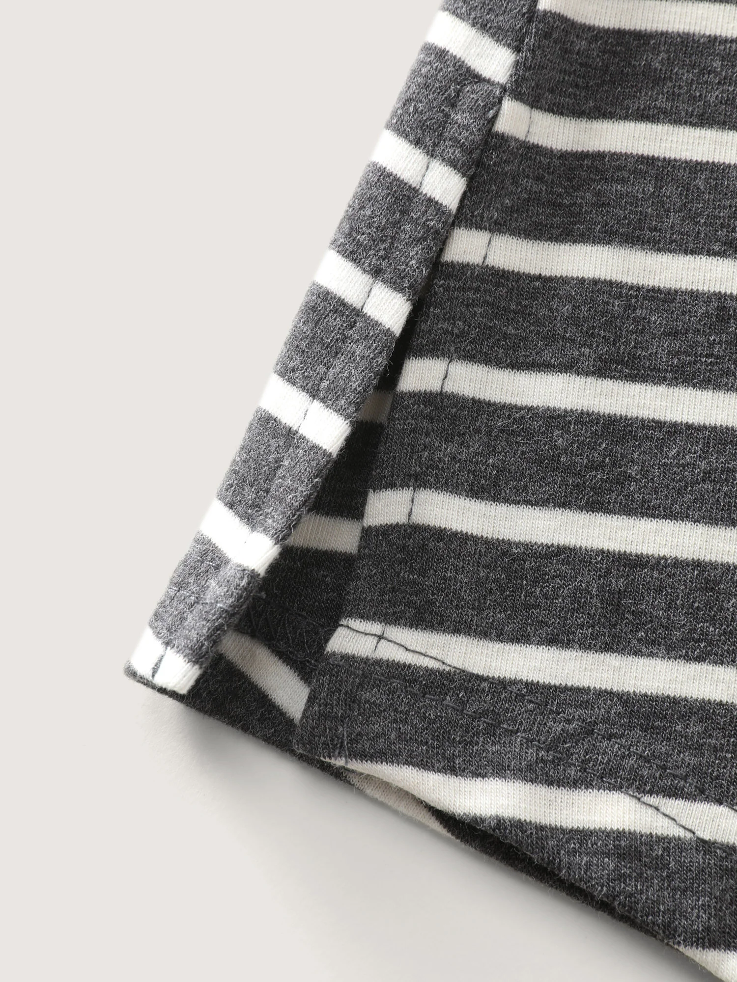 Stretchy Heather Mockneck Knit Top - Image 6