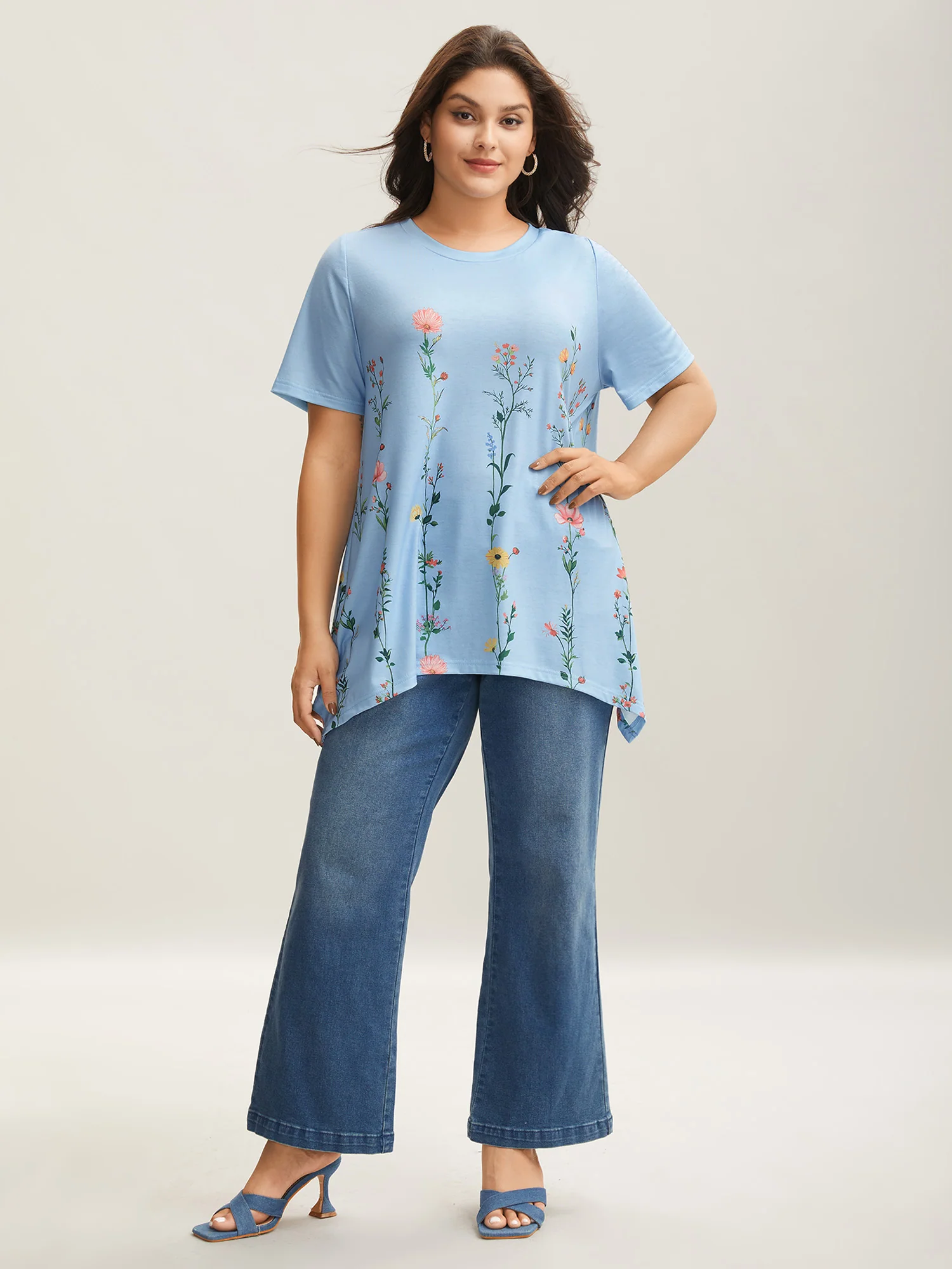 Stretchy Hi-Low Hem Floral T-Shirt - Image 11