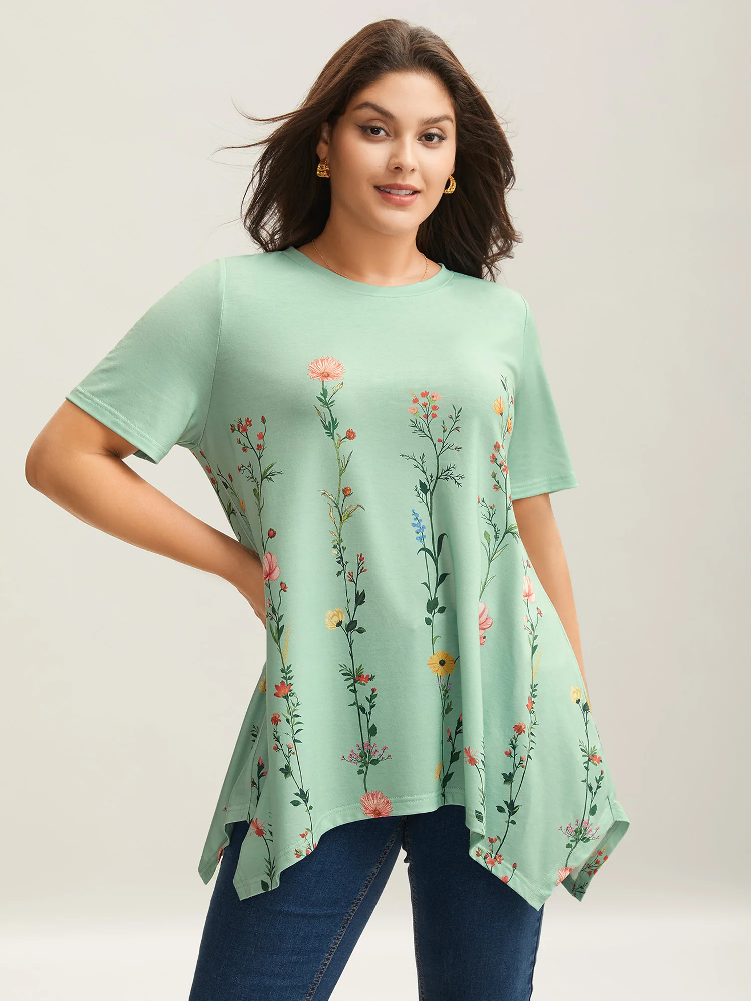 Stretchy Hi-Low Hem Floral T-Shirt - Image 5