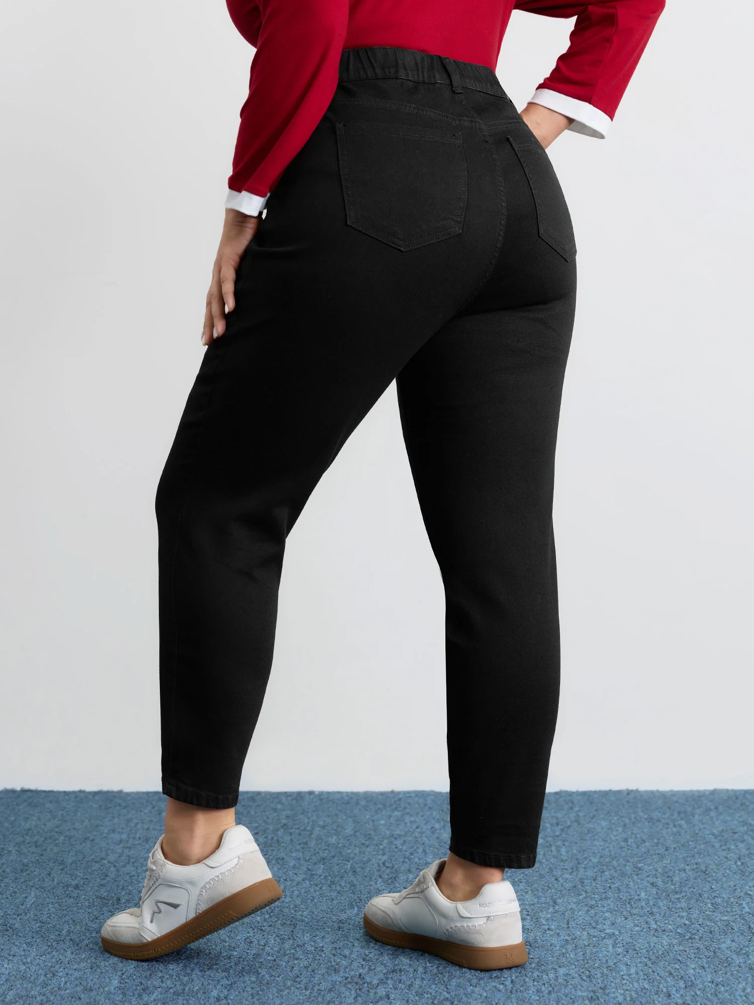 Stretchy Hot-Fixed Rhinestone Skinny-Fit Jeans - Image 5