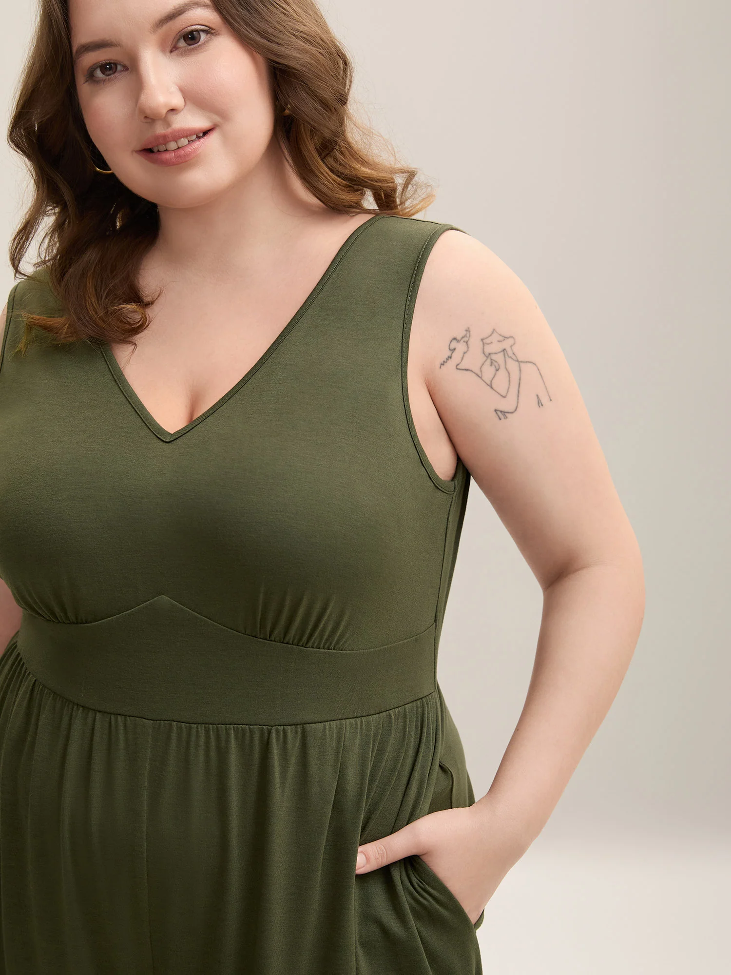 Stretchy Knit Pockets Cross Back Jumpsuit - Image 3