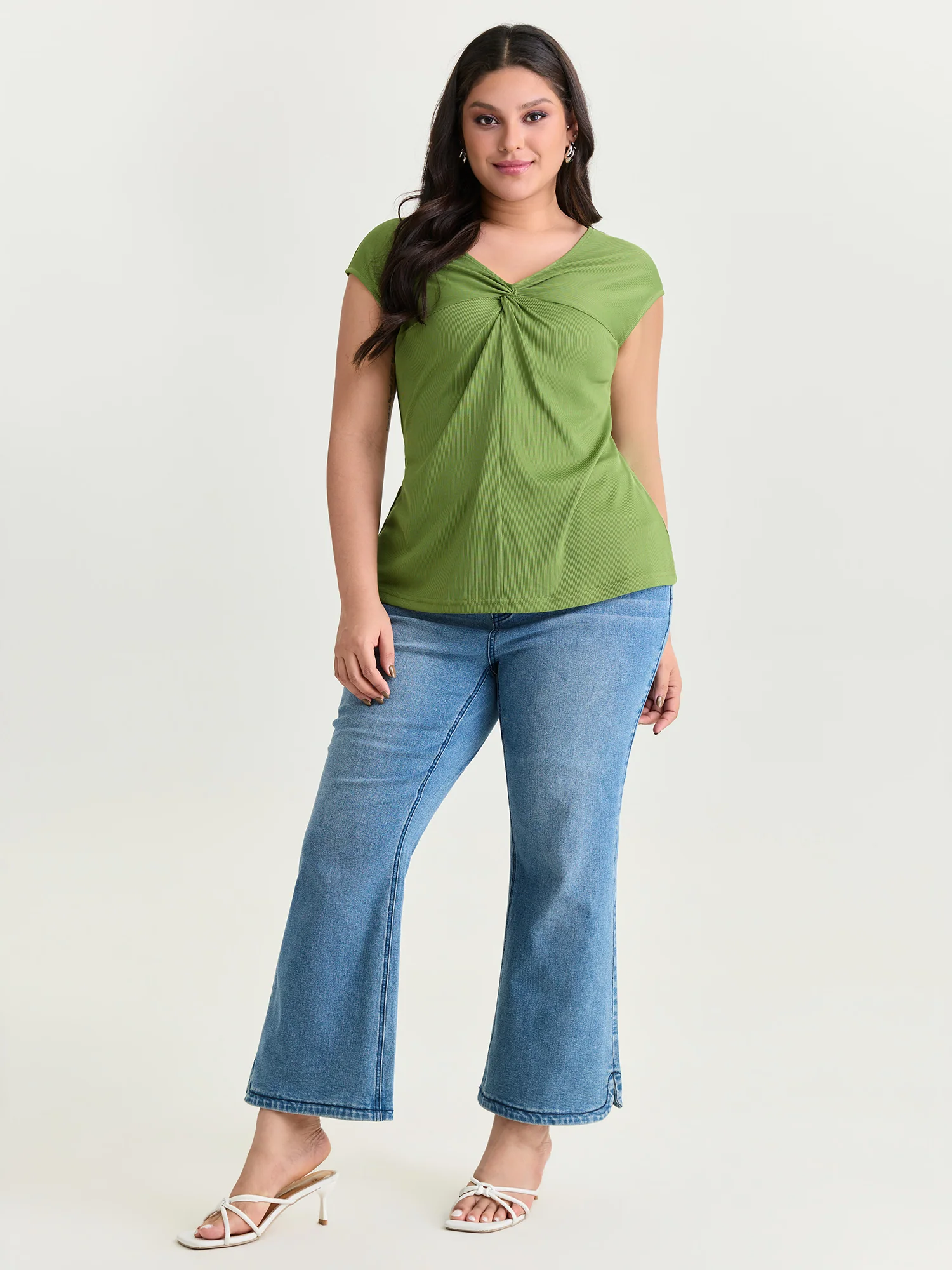 Stretchy Knotted Front Plain Knit Top - Image 3